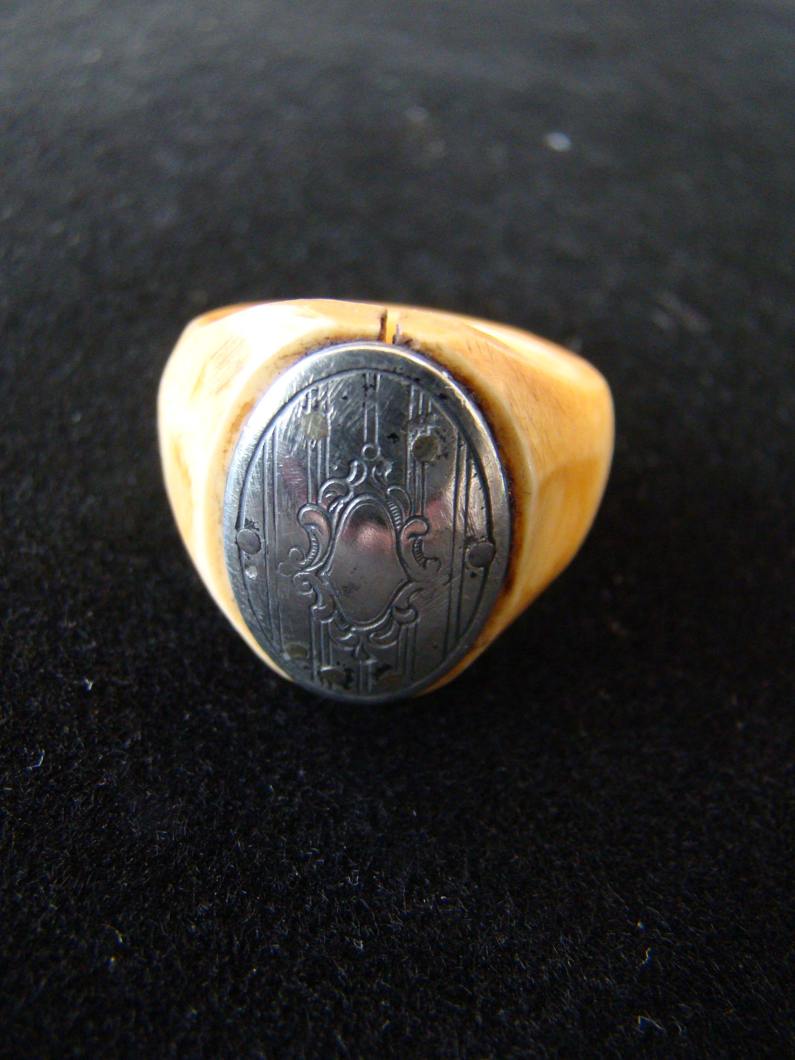 A RARE pair of 19th century  sailor-carved whale ivory signet style rings with engraved silver inset — image 2