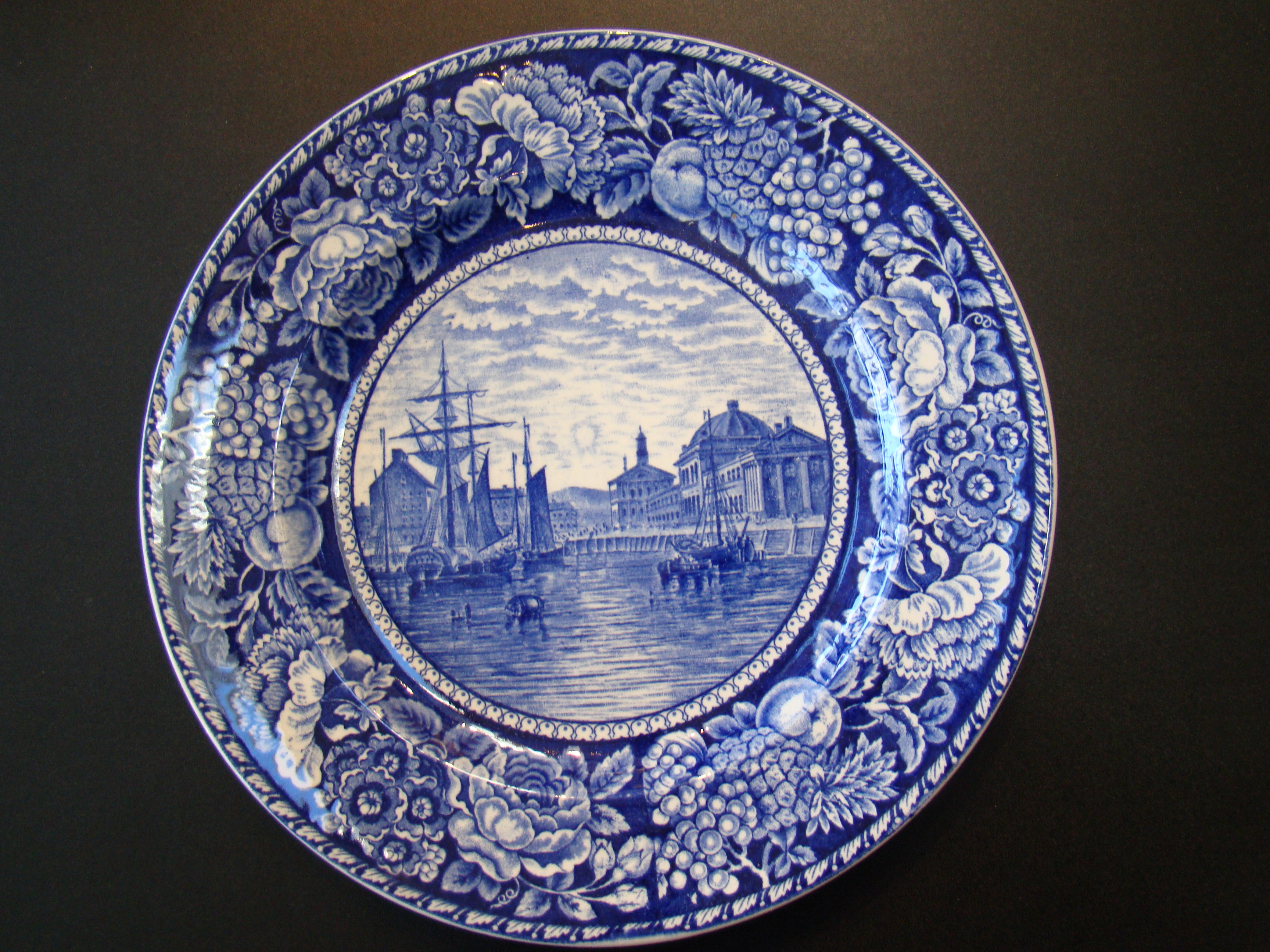 "Faneuil Hall, Boston, From the Harbor" commemorative plate circa 1910