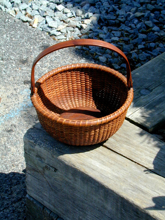 Fine Small Nantucket Lightship Basket Attributed to William Appleton c. 1900 — image 2