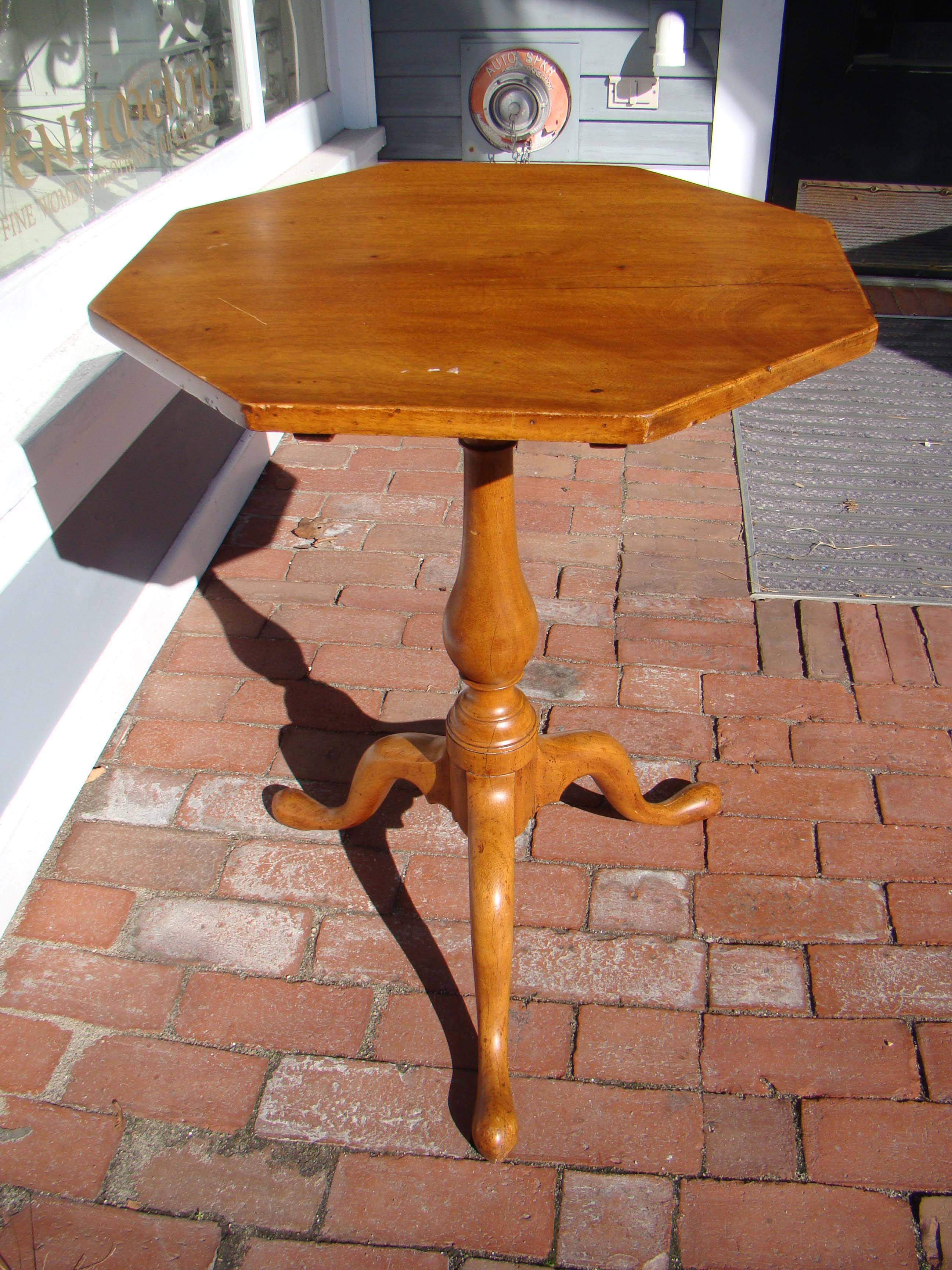 A fine late 18th century New England maple tilt-top candle stand circa 1790. — image 2