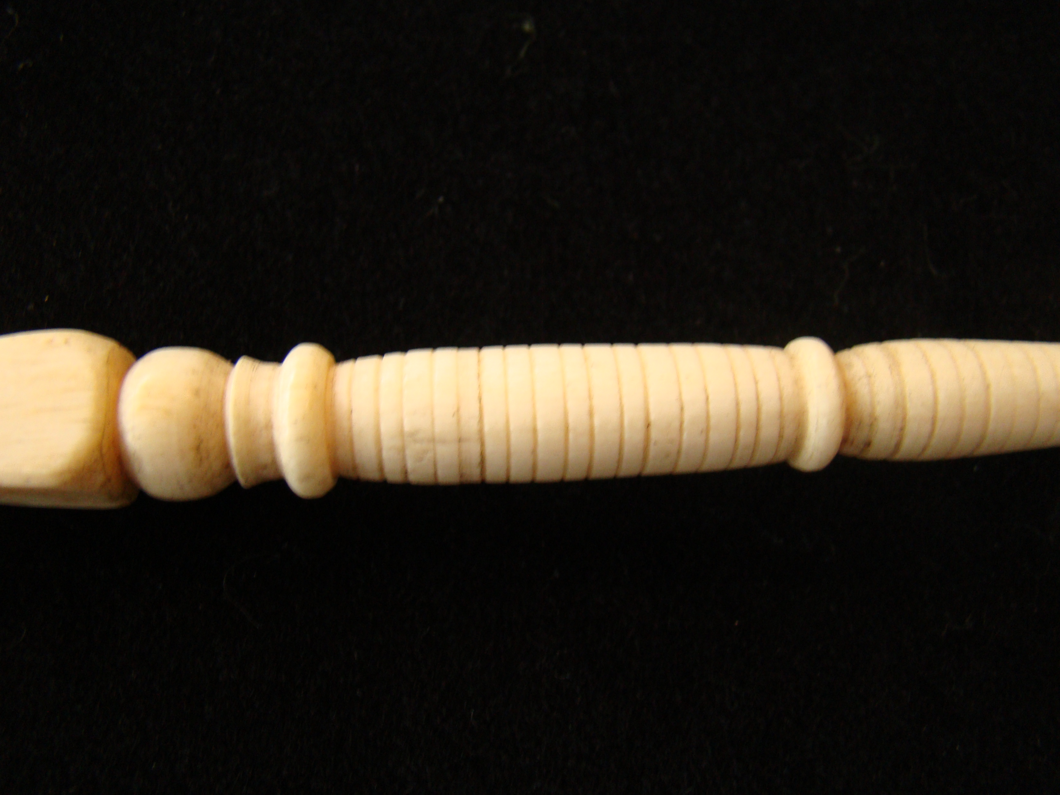 A 19th century sailor-made scrimshaw pie crimper with fork on the opposite end — image 4