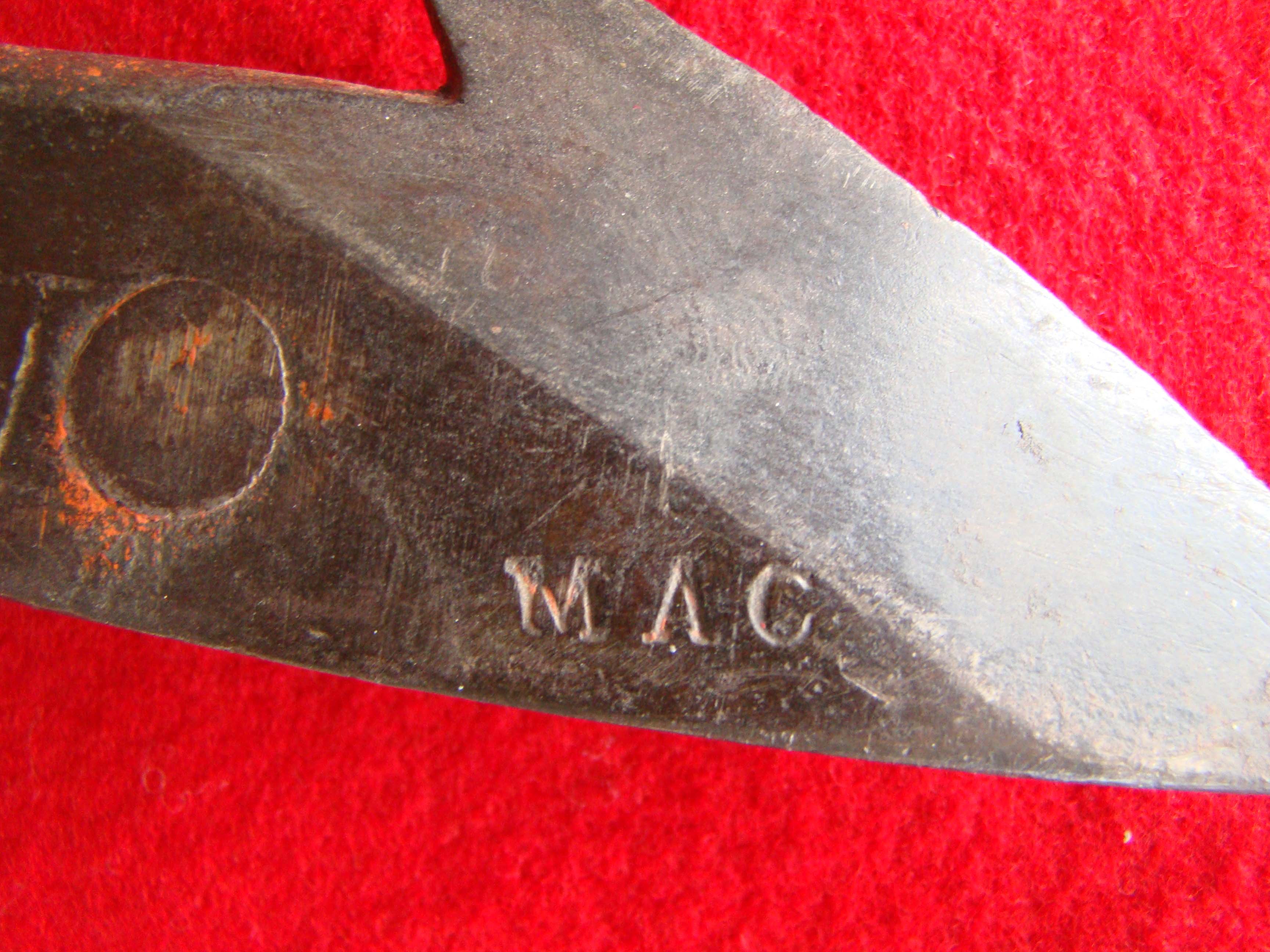 A fabulous and historic 19th century American Darting Iron used onboard the famous whaling ship "Morning Star". — image 4