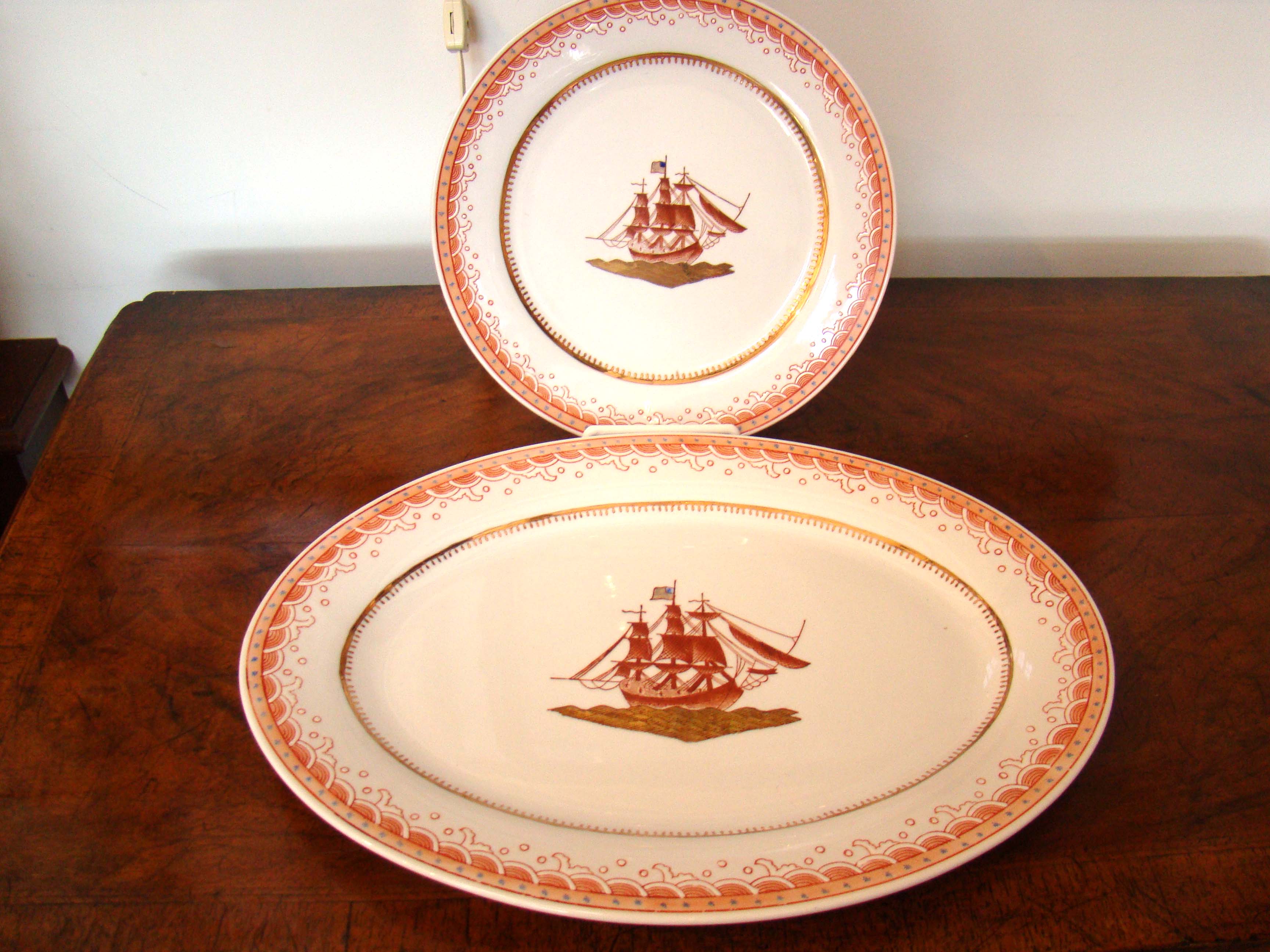 A fine 18th century style Chinese Export serving platter and cake plate