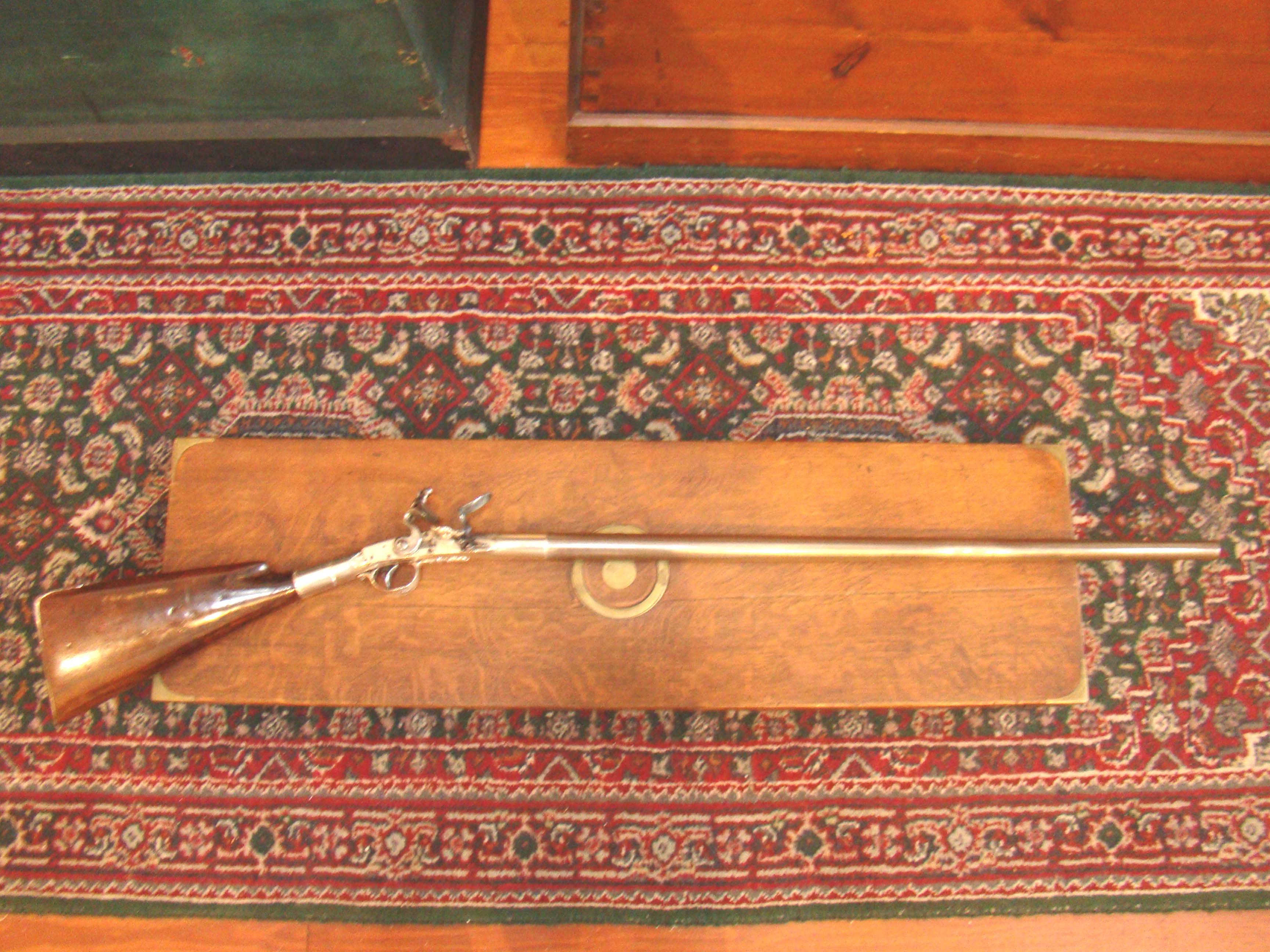 A fine and RARE 18th century combination flintlock pistol, blunderbuss and musket made by William Perry of London circa 1780 — image 9