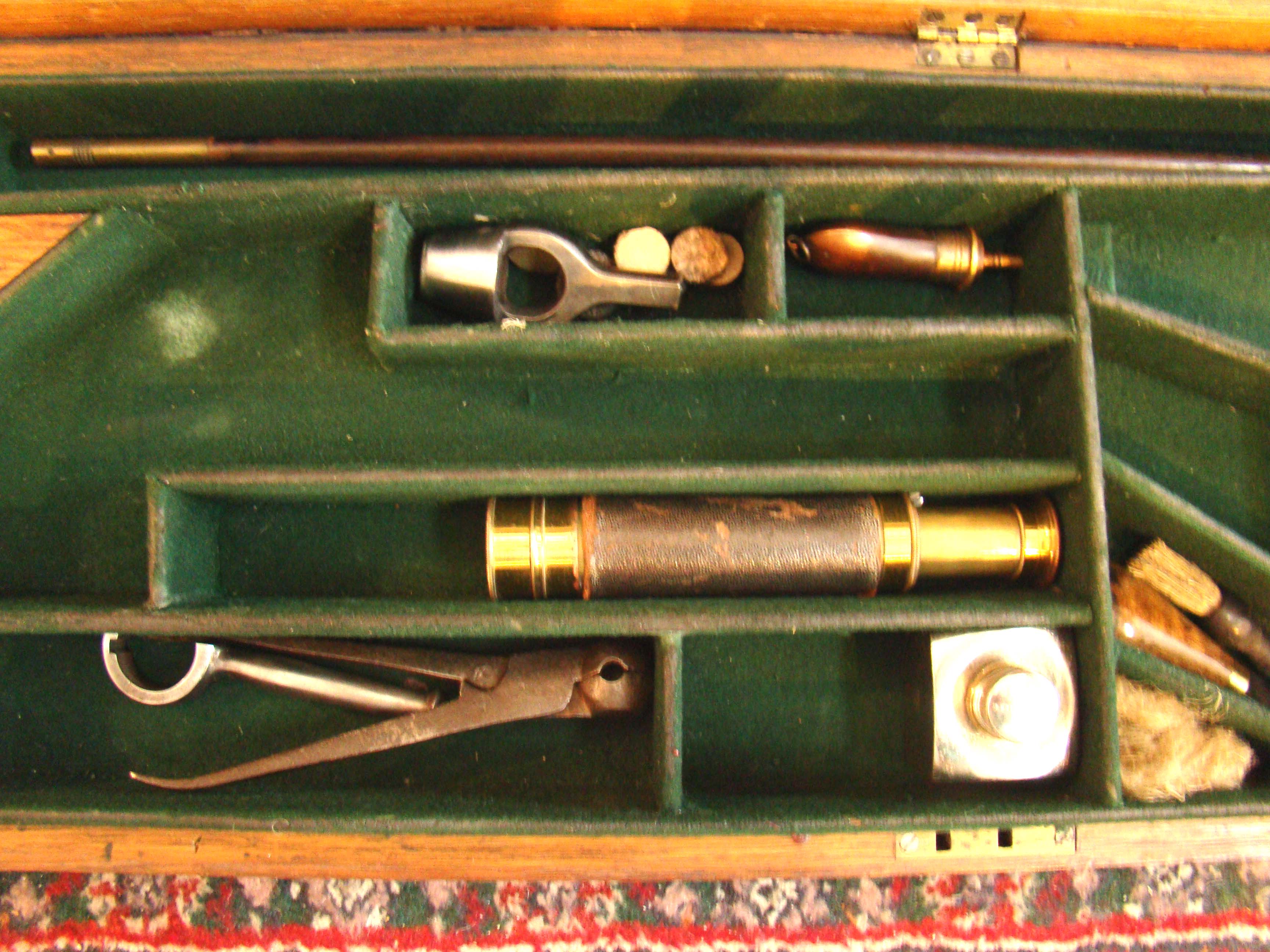 A fine and RARE 18th century combination flintlock pistol, blunderbuss and musket made by William Perry of London circa 1780 — image 11