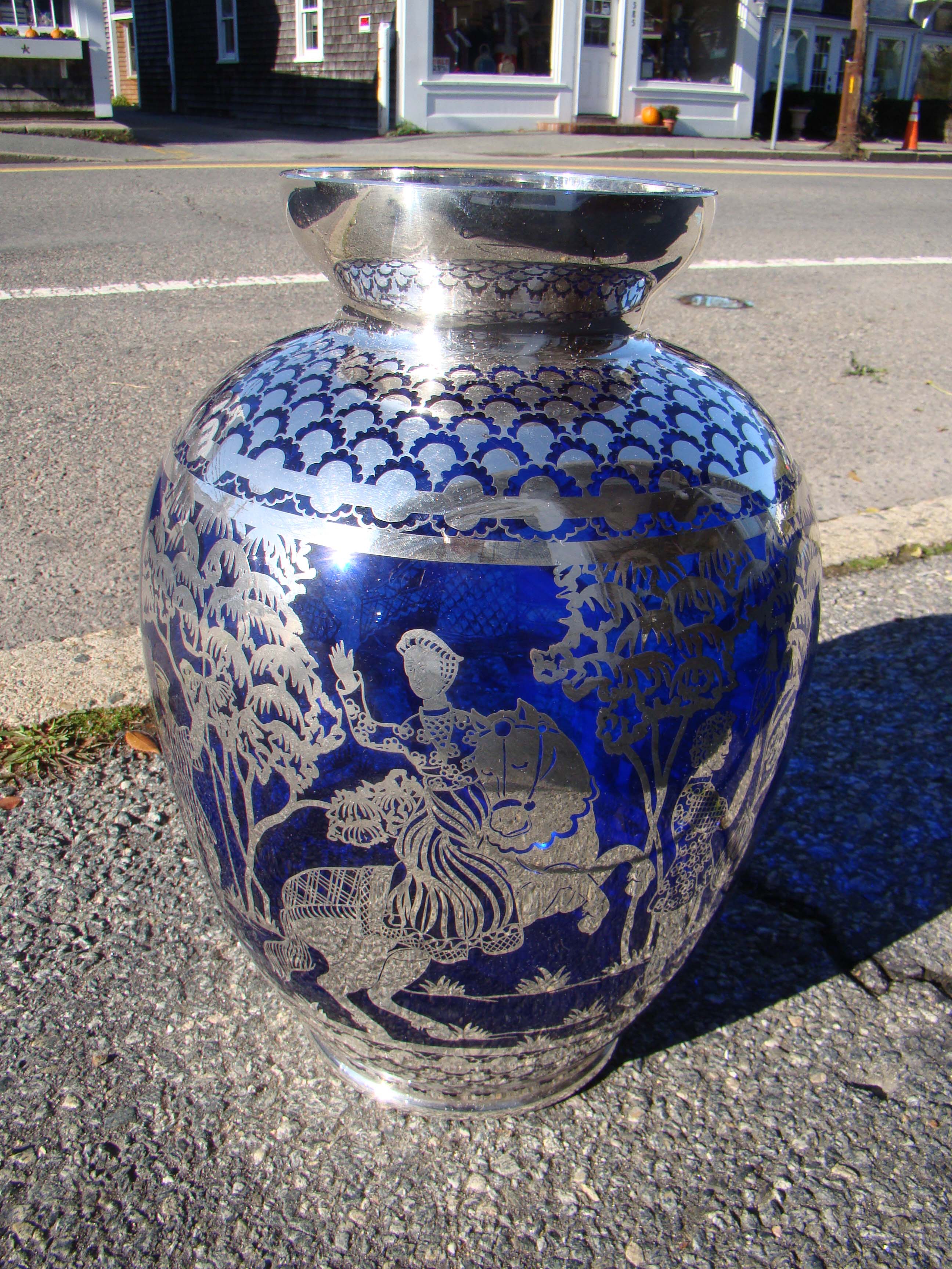 A SPECTACULAR vintage cobalt blue with  silver overlay vase depicting "The Procession of the Magi" — image 2