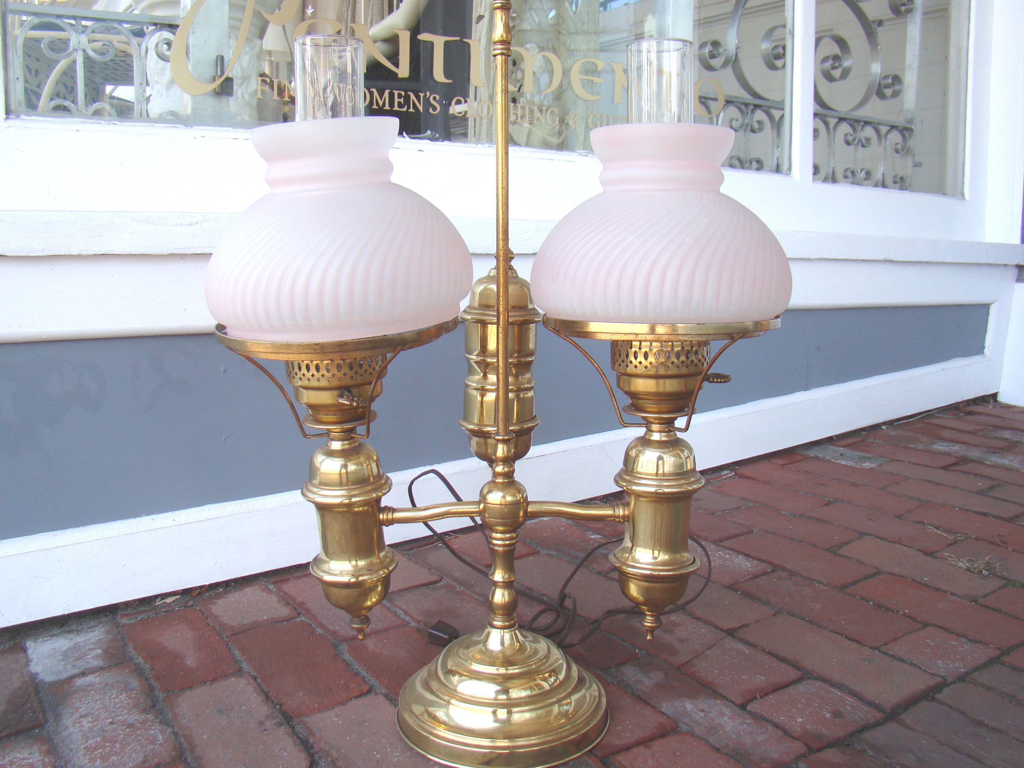 A vintage brass 'double' student lamp — image 2
