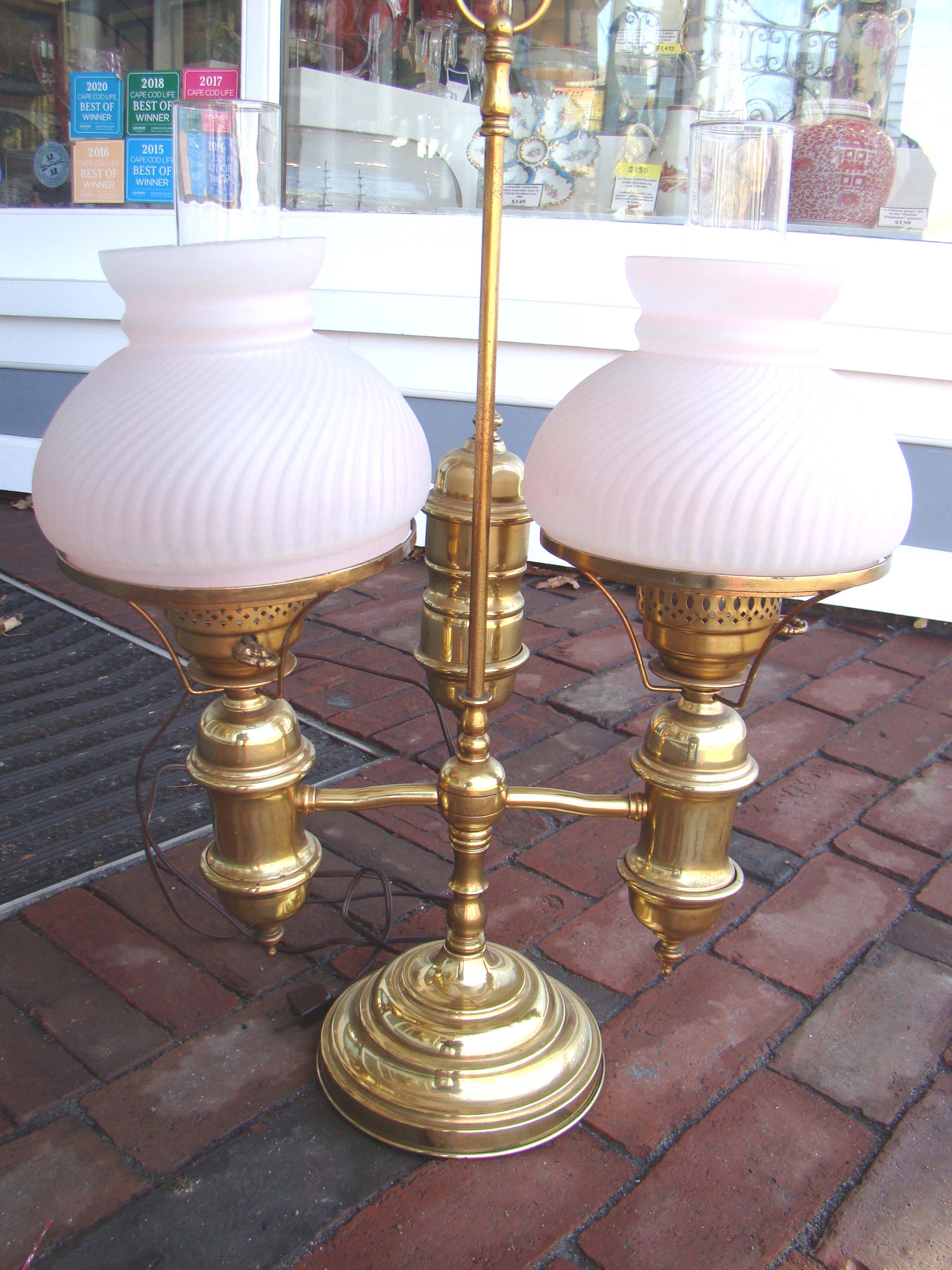 A vintage brass 'double' student lamp — image 3
