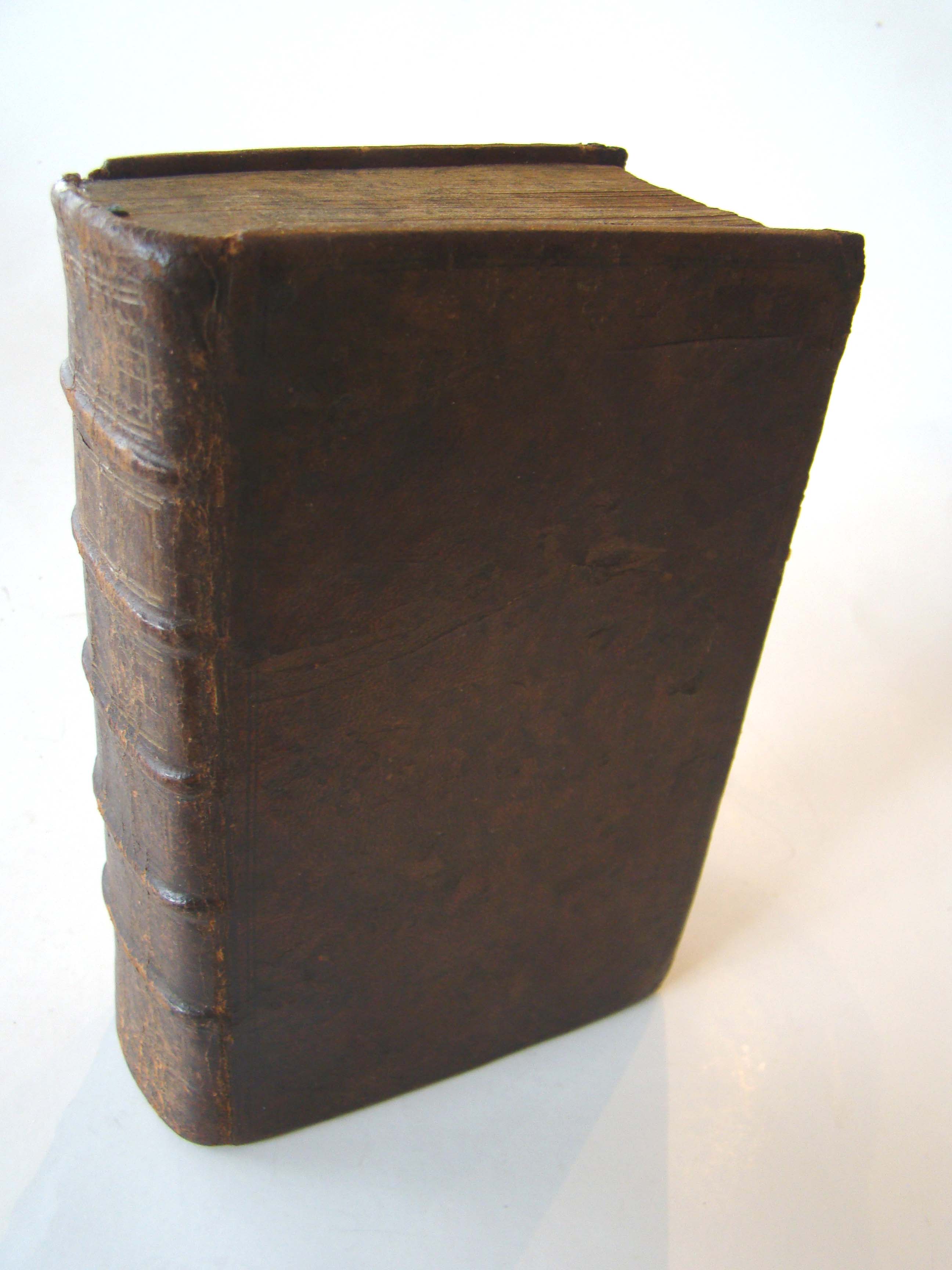 Eraste, ou l 'ami de la Jeunesse by M. Fillassier printed in Paris in 1776 — image 2