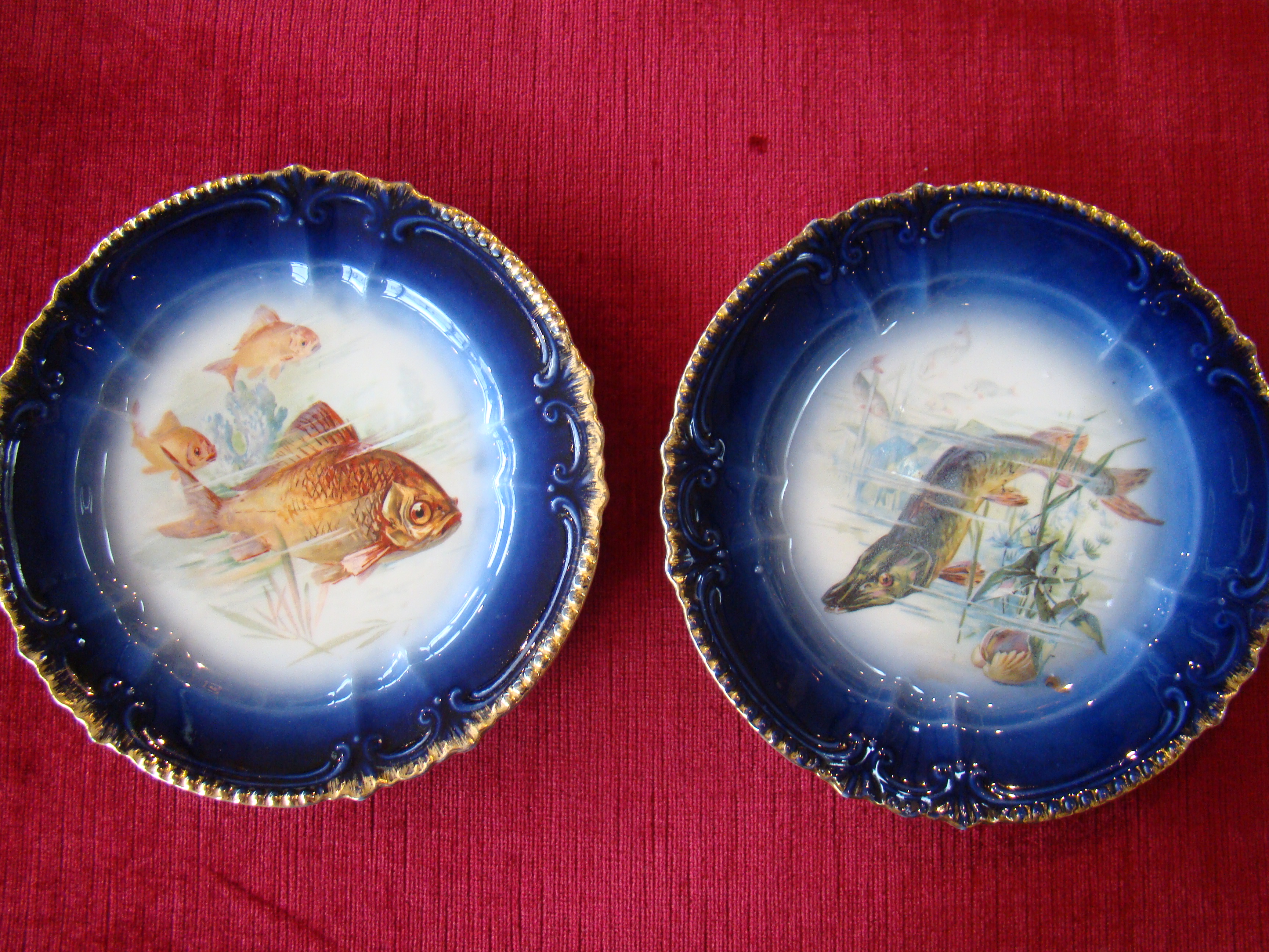 A spectacular and complete fish service for 12 made in Bavaria between 1890-1910 — image 5