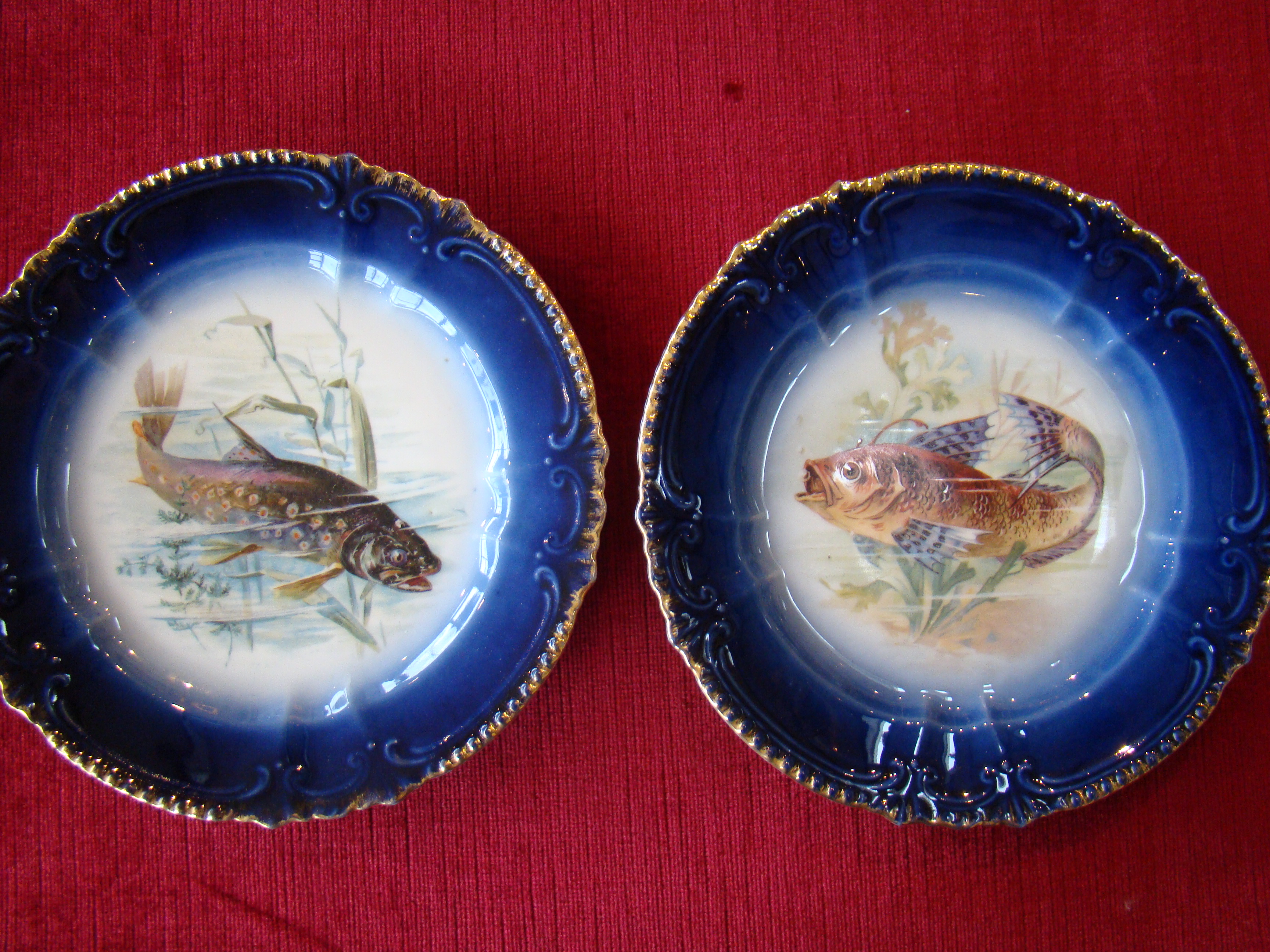 A spectacular and complete fish service for 12 made in Bavaria between 1890-1910 — image 8