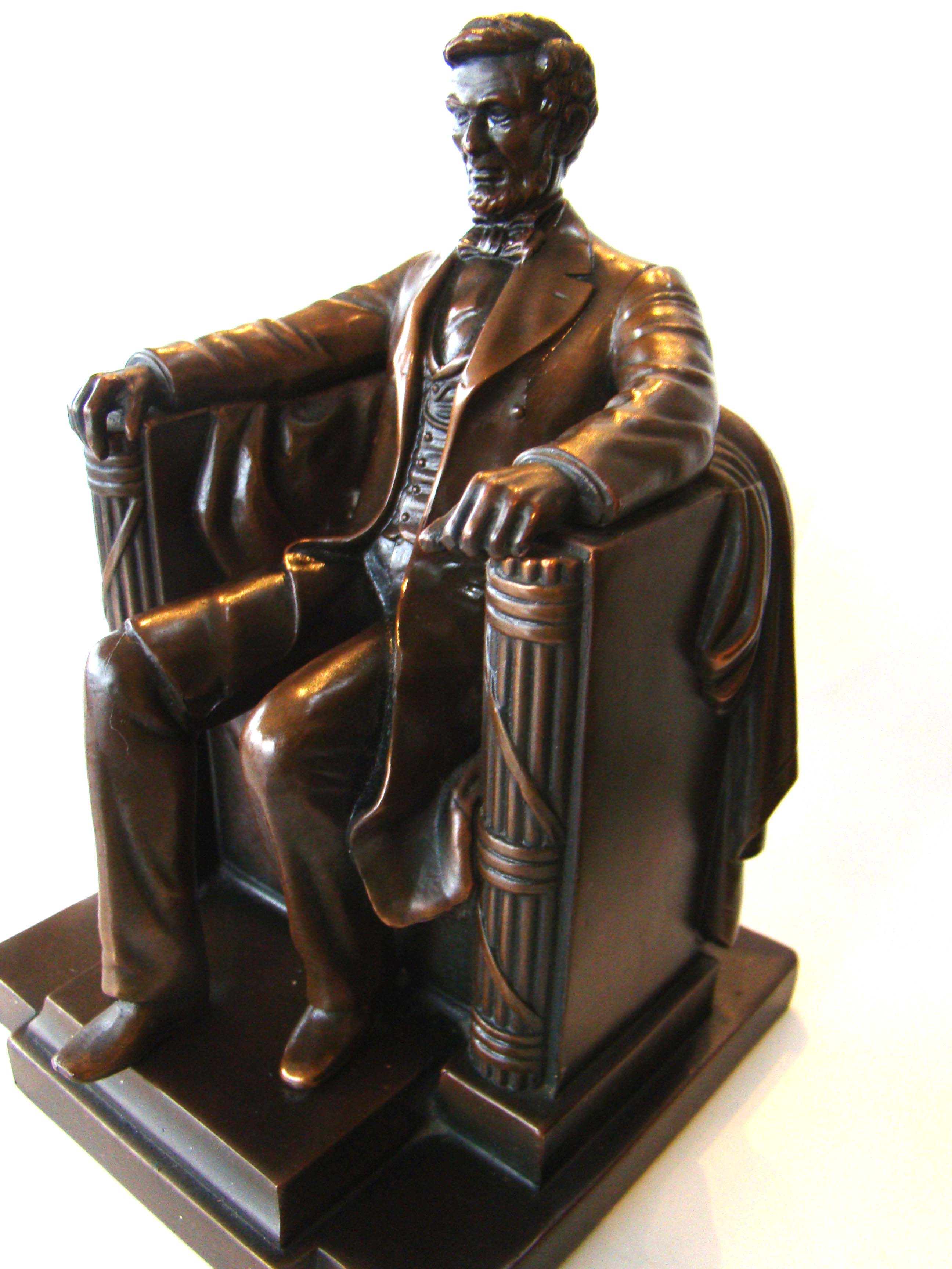 A fine pair of Lincoln bookends made by Jennings Brothers of Bridgeport, CT, circa 1925 — image 2