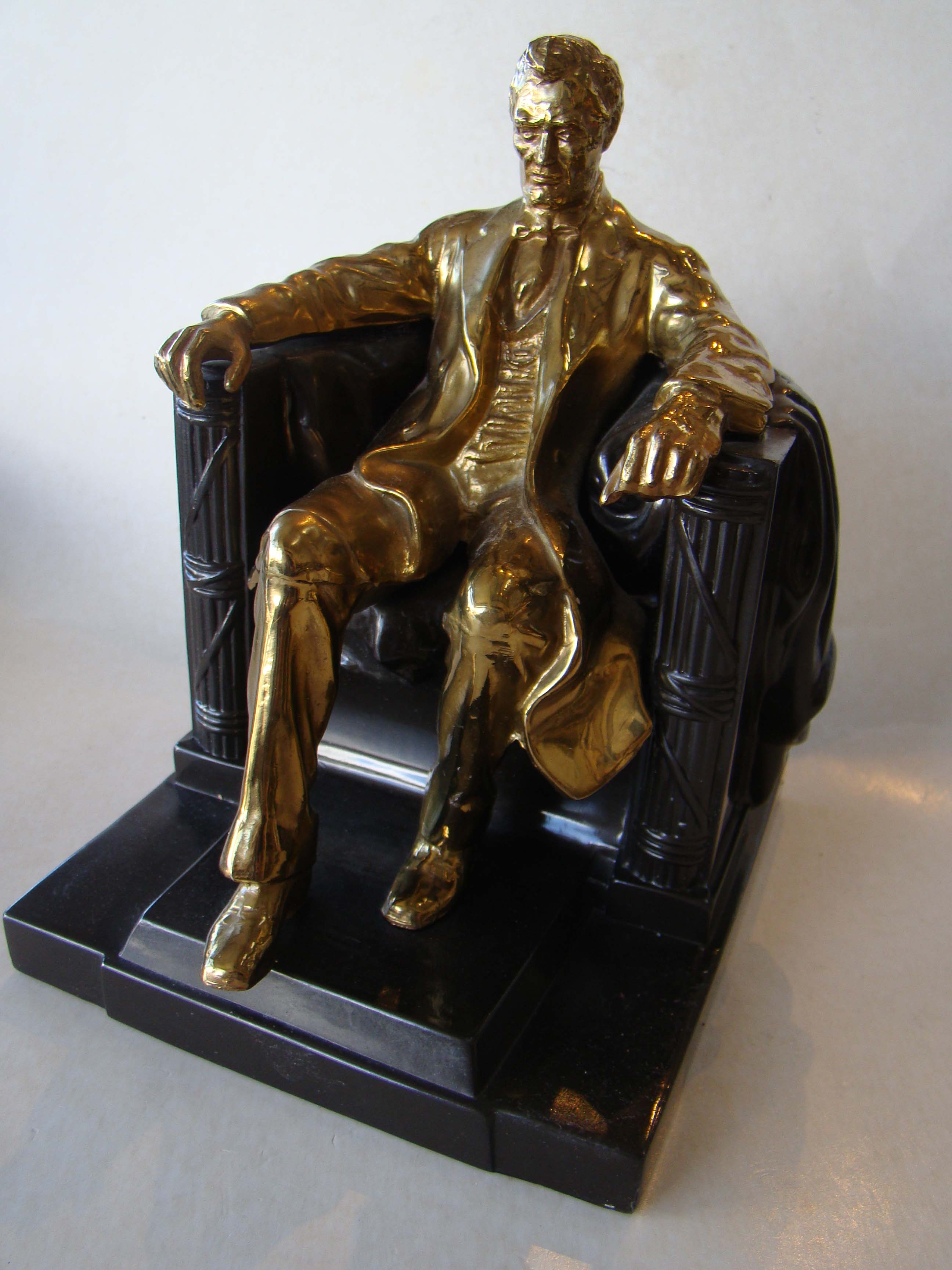 A fine single "Lincoln in the chair" bookend by the Philadelphia Mfg. Co. circa 1960
