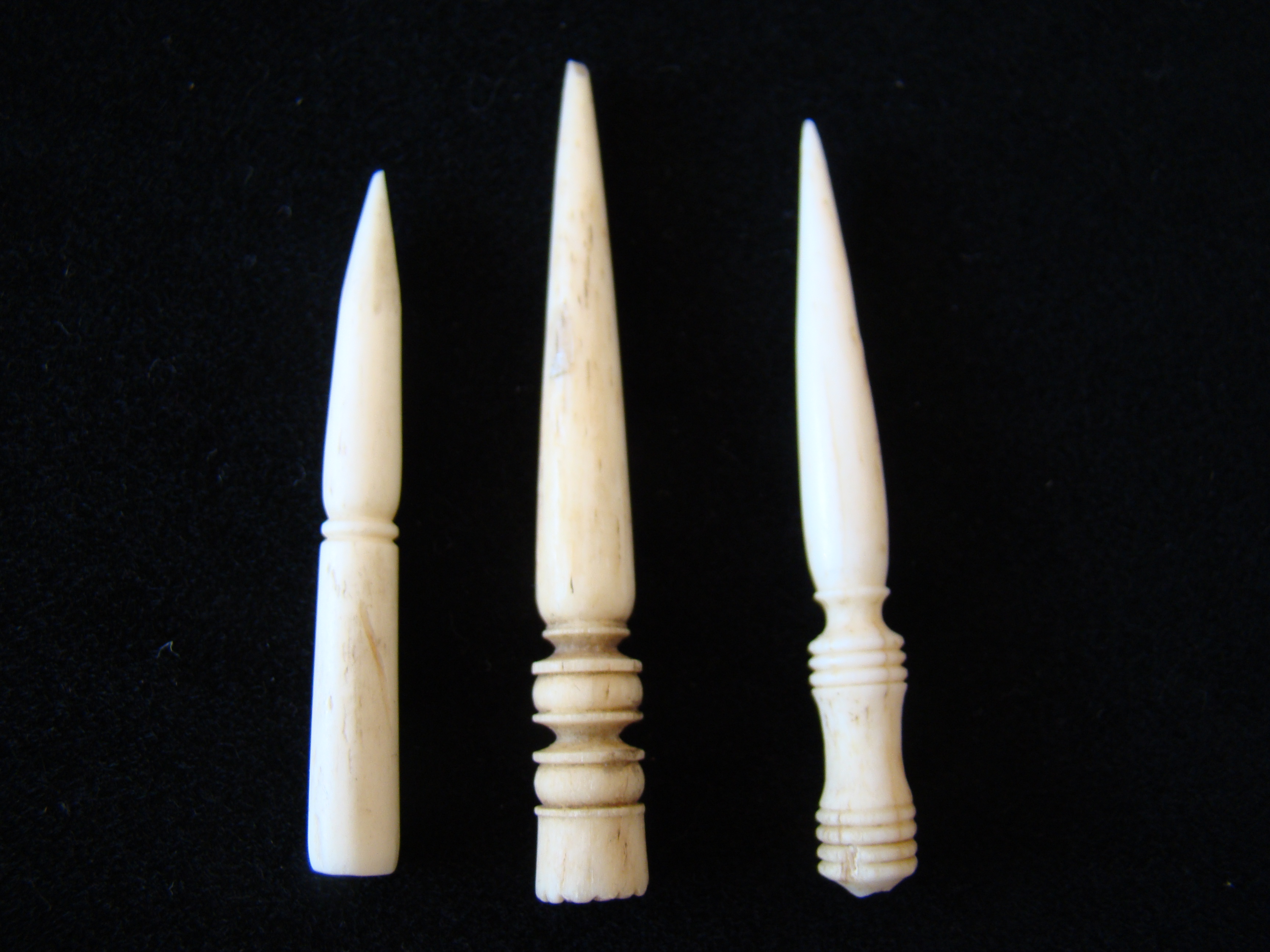 A group of three 19th century whalebone bodkins