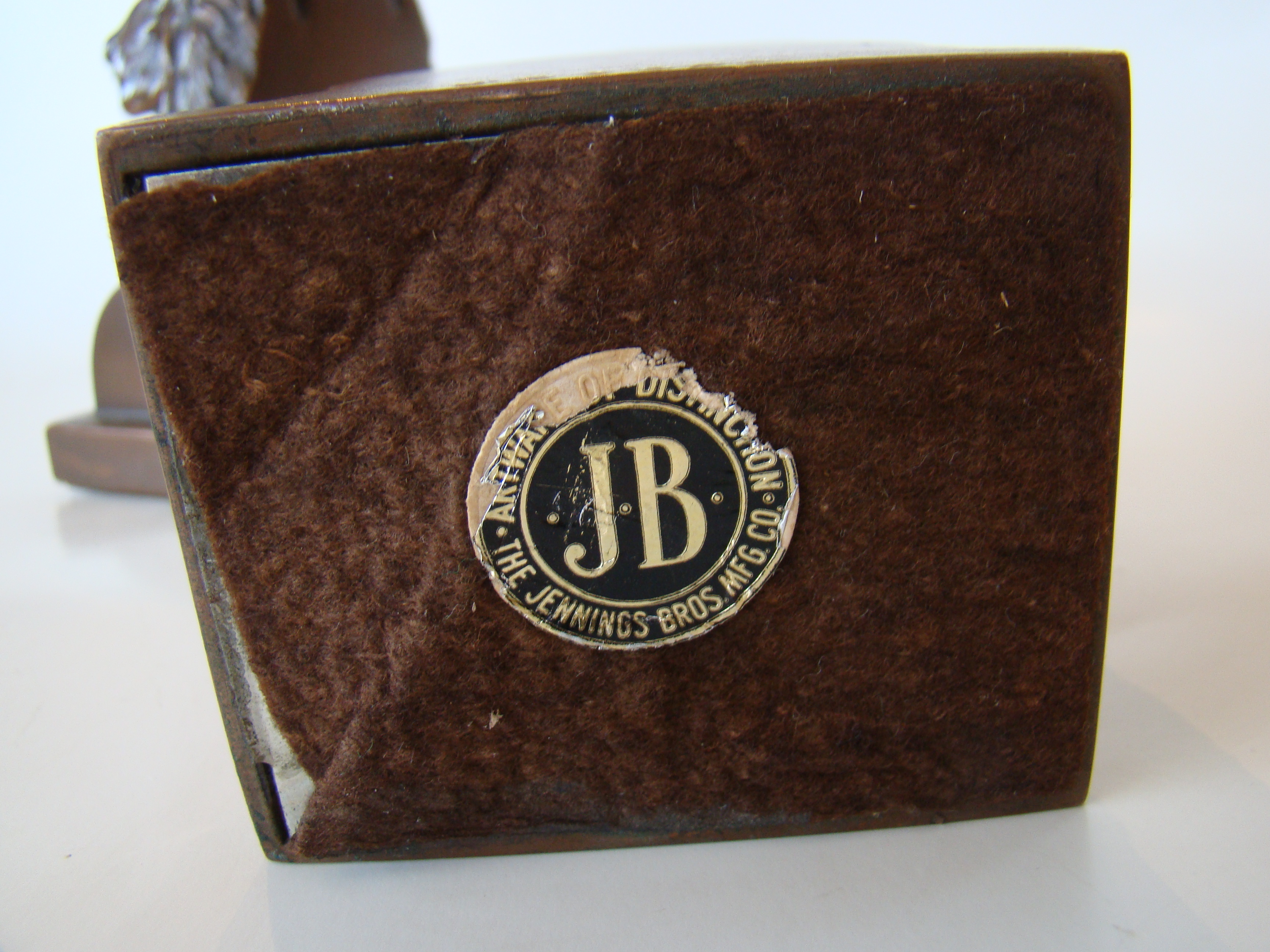 A wonderful pair of Cocker Spaniel bookends made by Jennings Brothers of Bridgeport, CT, circa 1930 — image 3