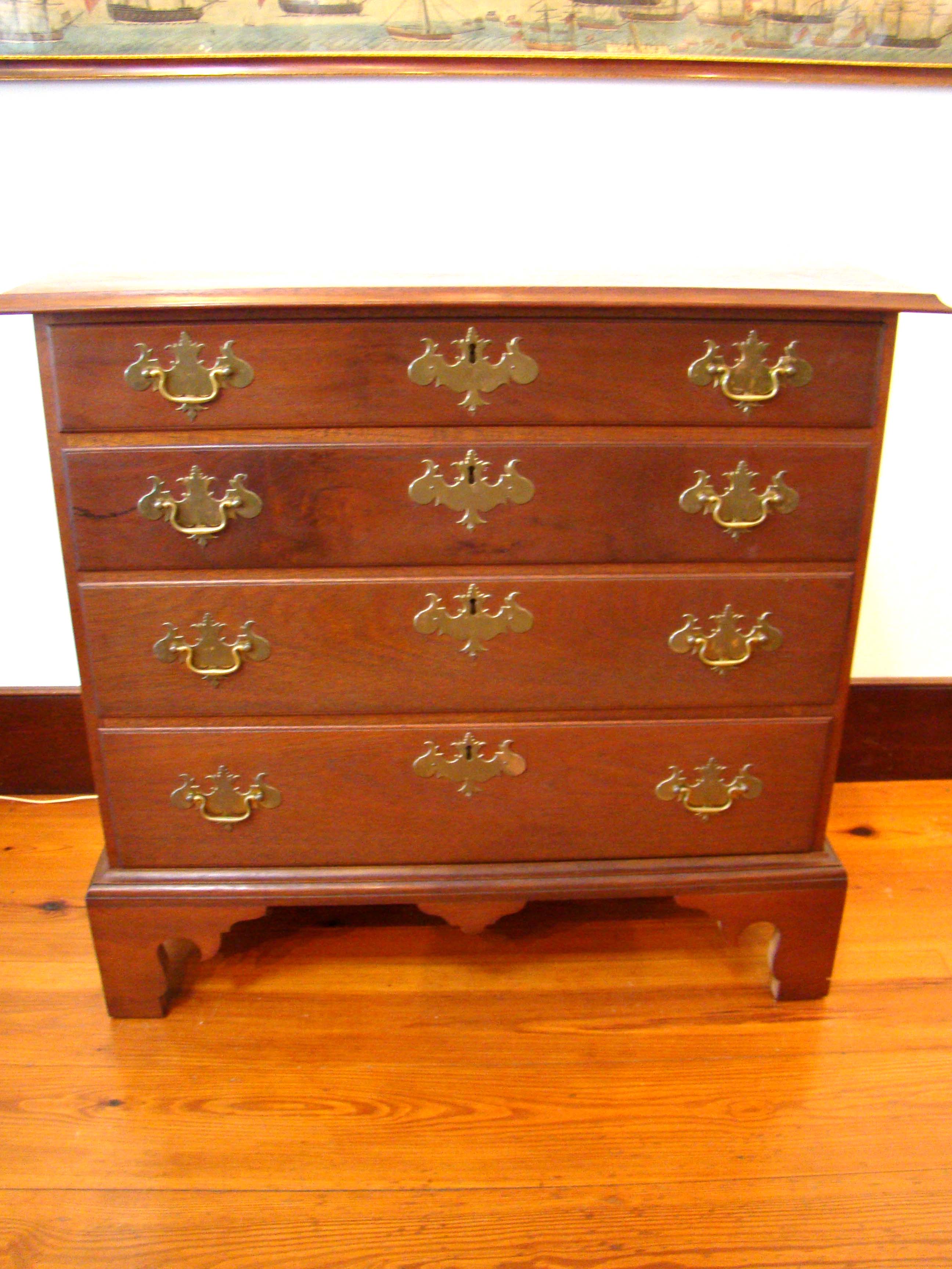 An 18th century Chippendale "Style" walnut bureau — image 3