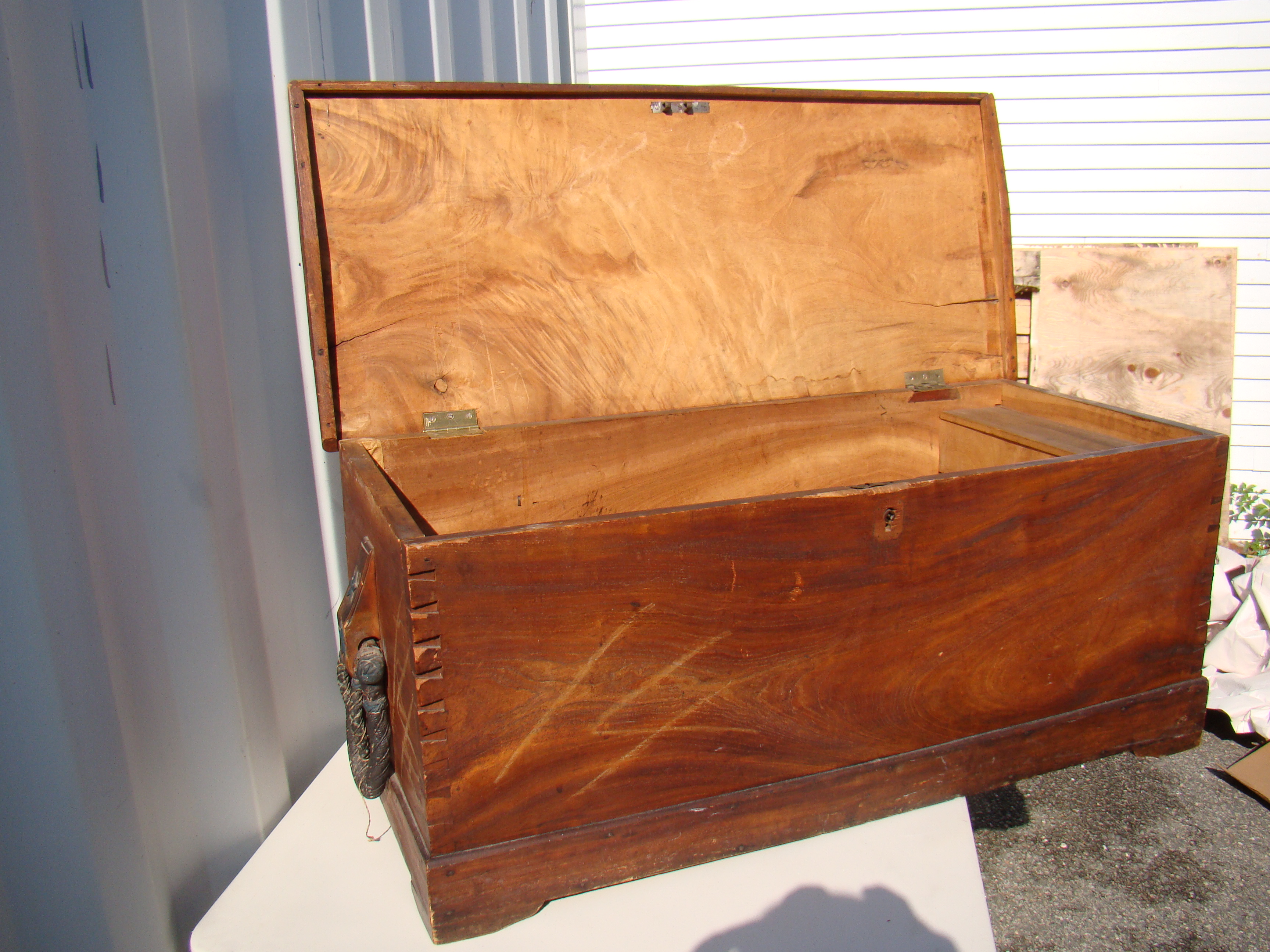 A wonderful early 19th century camphorwood sea chest with cleats carved with blue stars and double ropework beckets circa 1820 — image 5