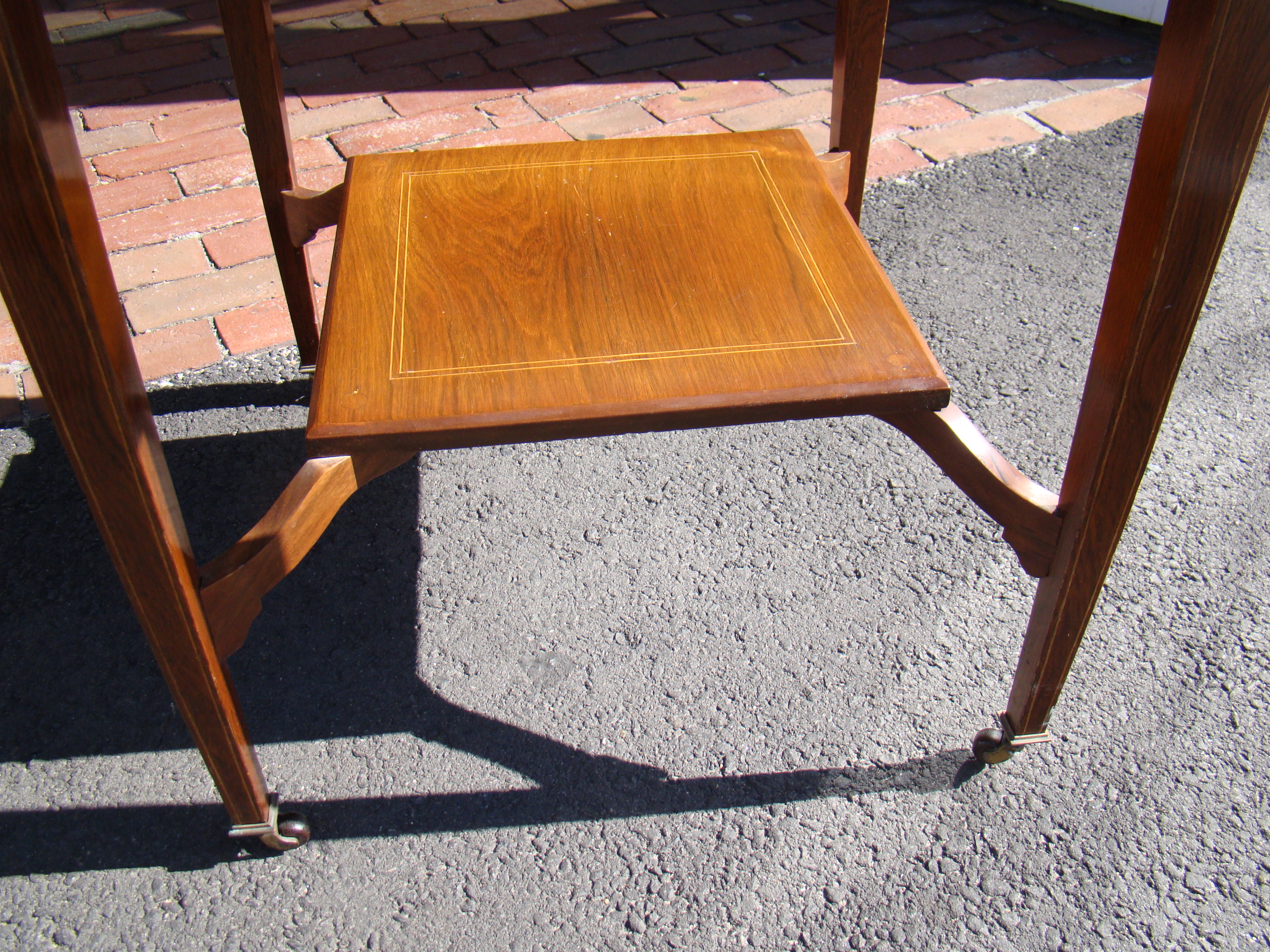 A fine 19th century rosewood fold-over games table inlaid with boxwood circa 1860-1870 — image 4