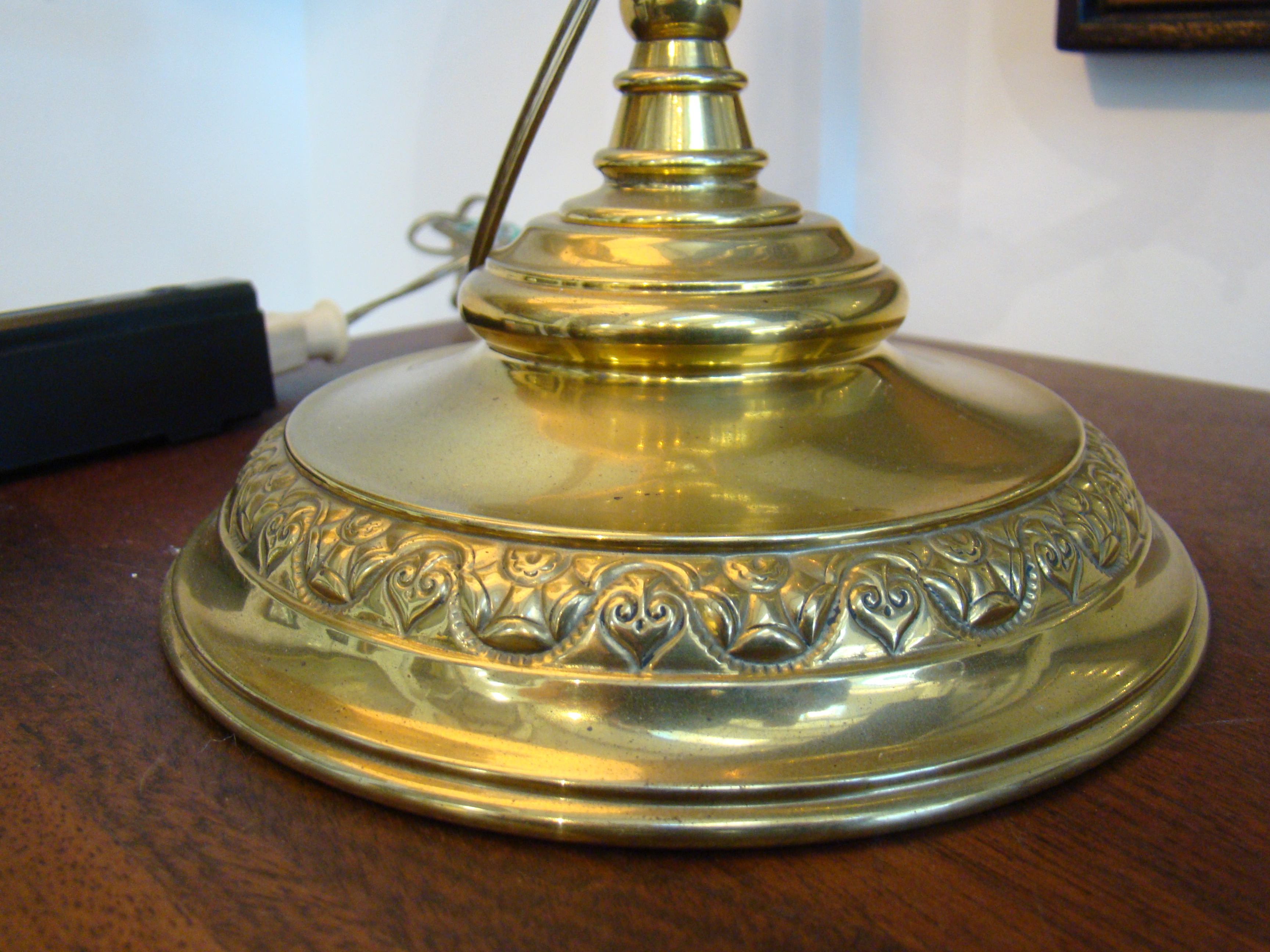 A FABULOUS MUSEUM QUALITY ebossed and cast brass Student Lamp made by the Rochester Lamp Company of New York circa 1884 — image 4