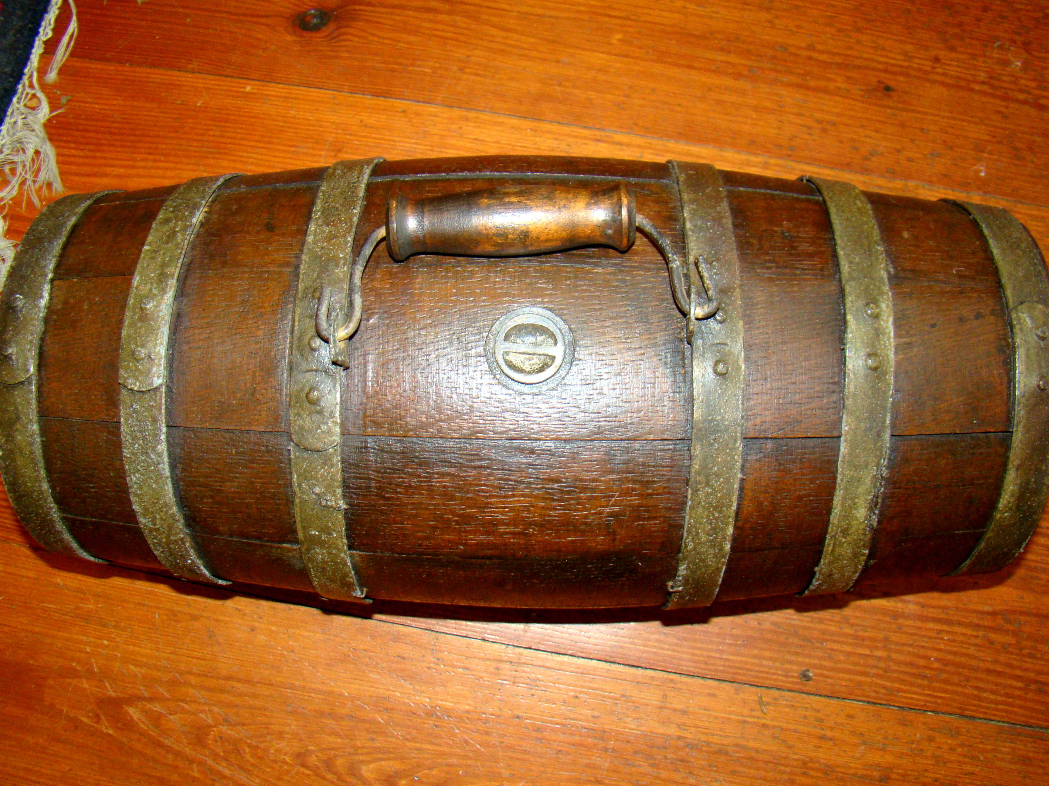 A 19th century Ships' cask possibly used for rum or grog. — image 2