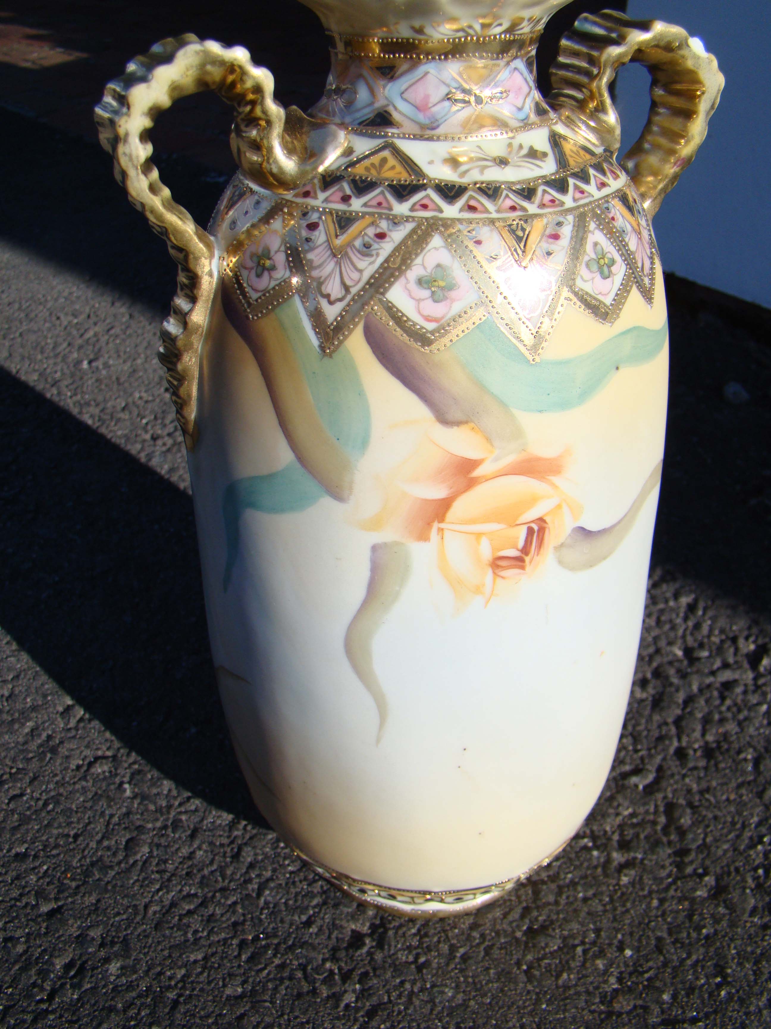 A magnificent hand painted Nippon two-handled vase circa 1910 — image 4