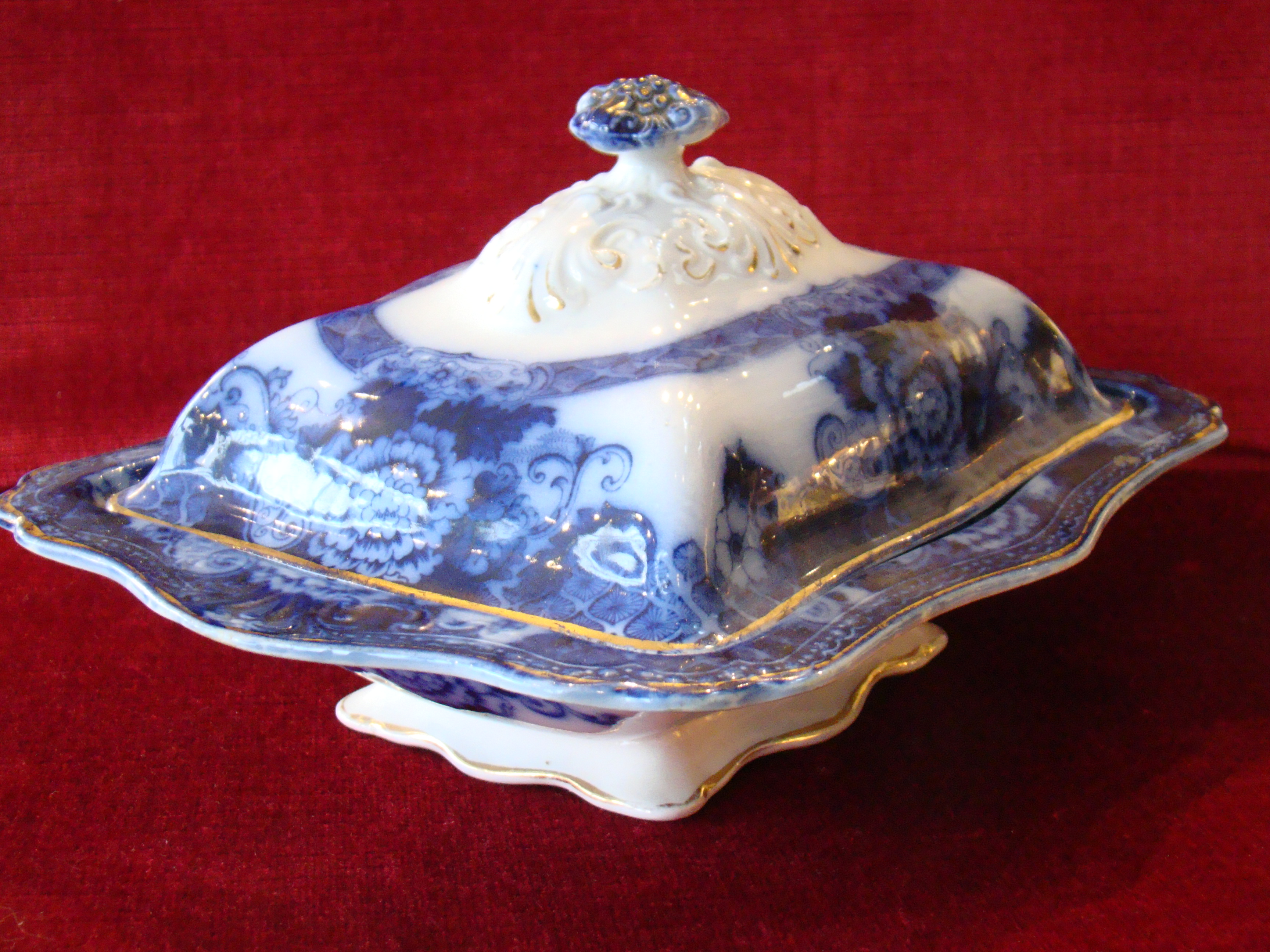 A beautiful 19th century "FLOW BLUE" covered vegetable tureen by Enoch Wood & Sons, circa 1891