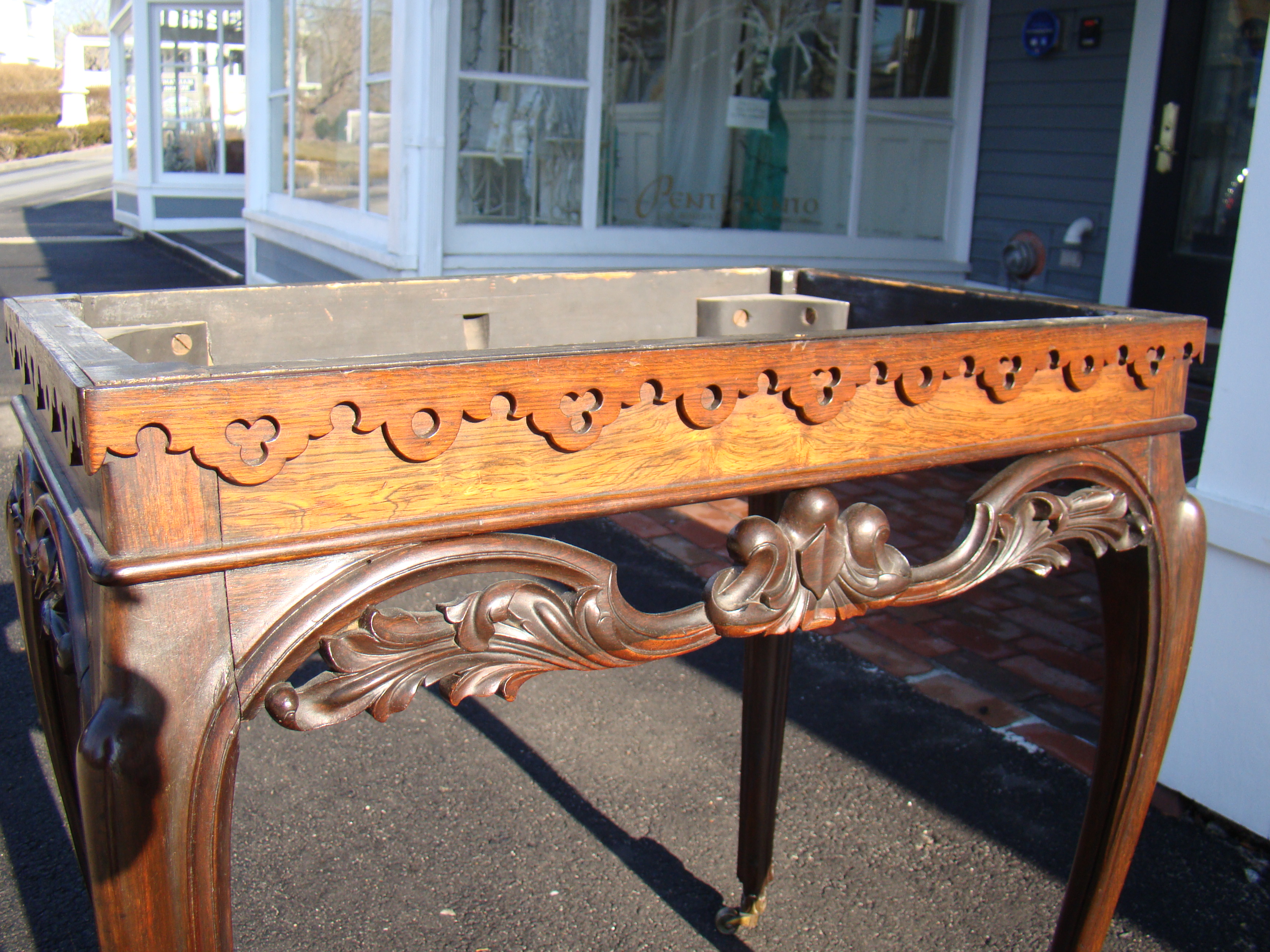 An attractive 19th century marble top table — image 5