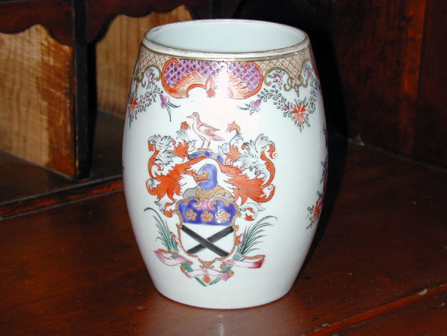 A Late 19th Century Samson Armorial Mug with Handle