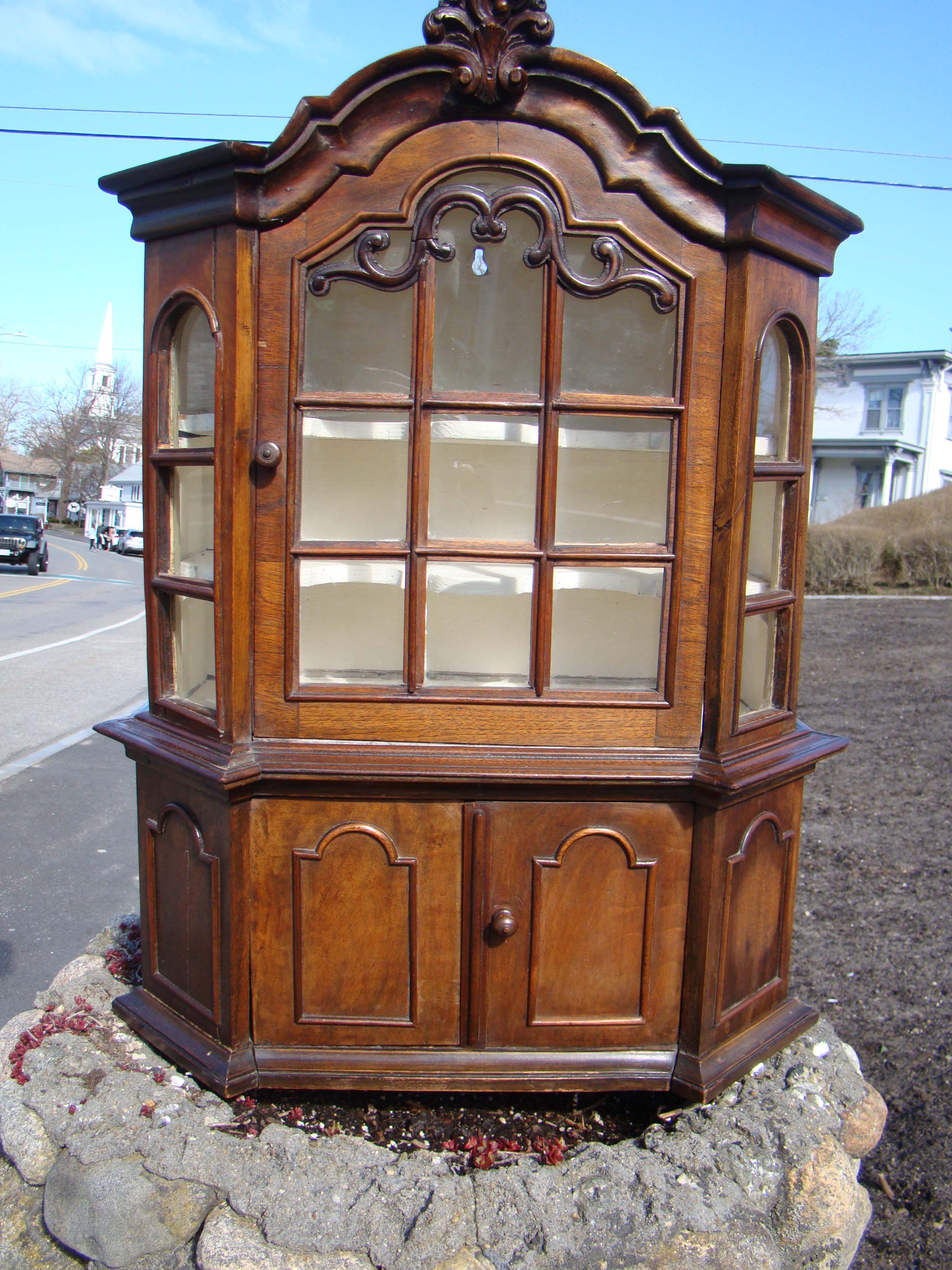 A charming miniature 18th century Dutch walnut display cabinet circa 1750 — image 3