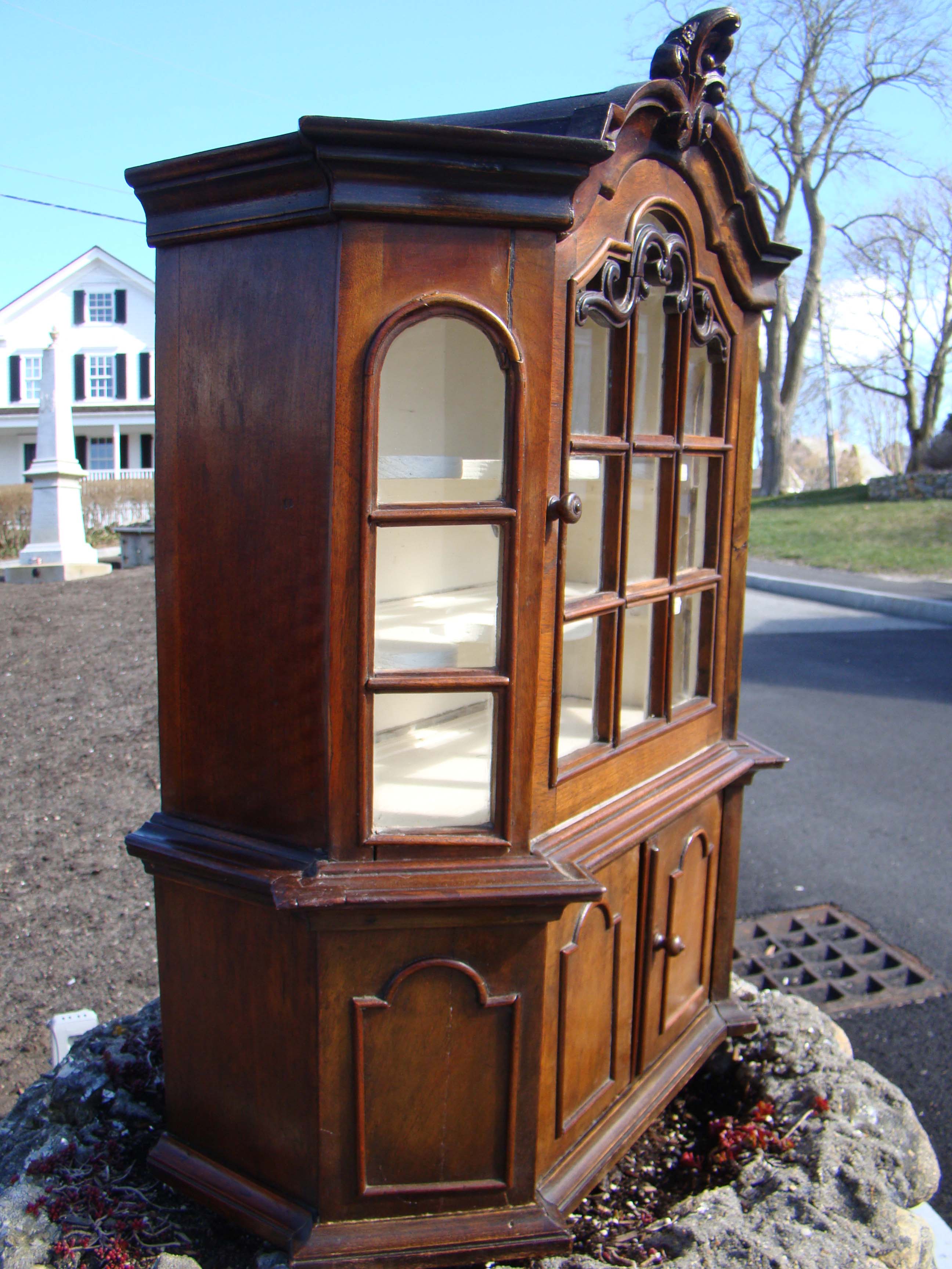 A charming miniature 18th century Dutch walnut display cabinet circa 1750 — image 2