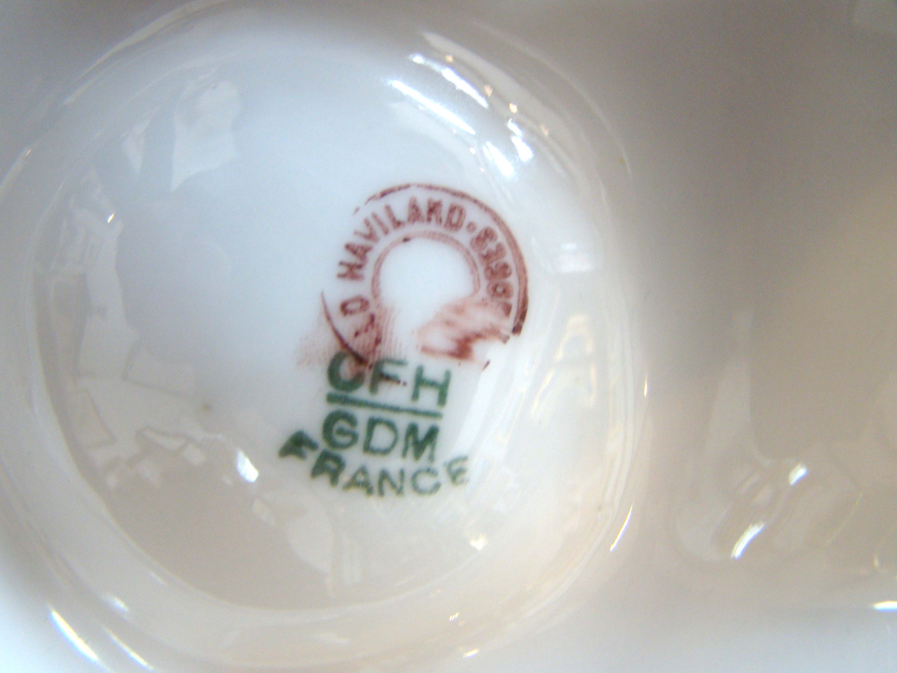 A fine Limoges oyster plate made in 1891 by Charles Field Haviland — image 2