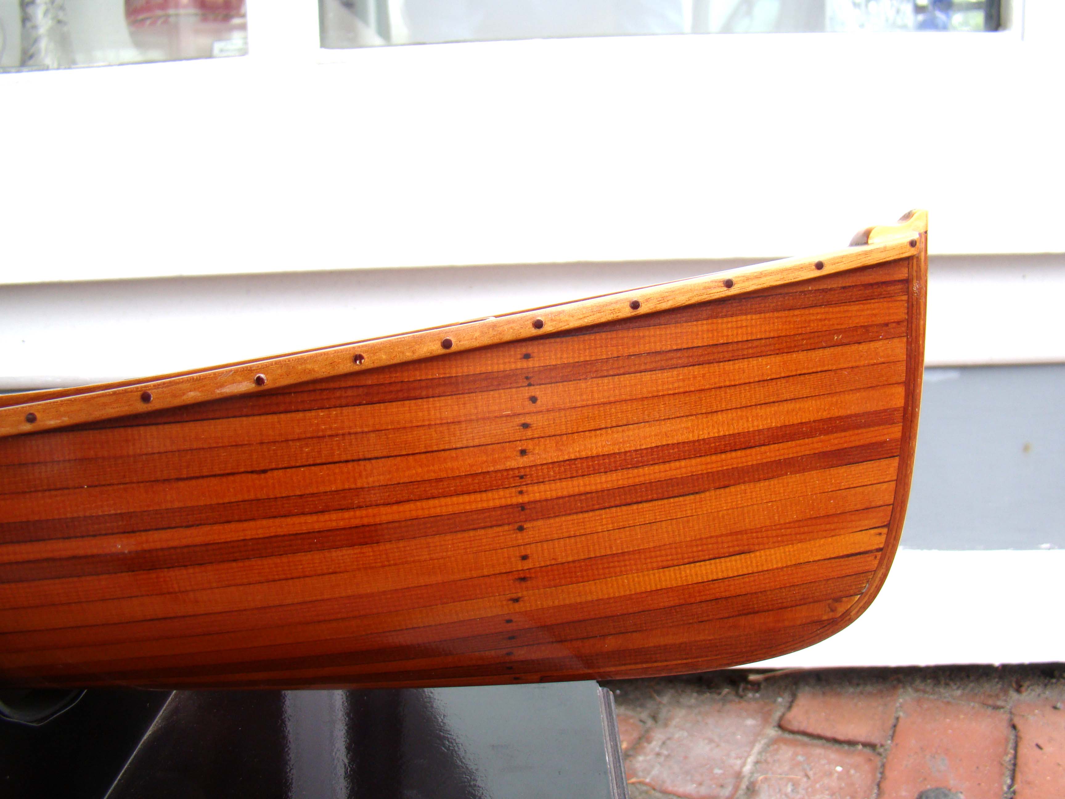 A fabulous scratch-built contemporary scale model of a canoe 43" long — image 4