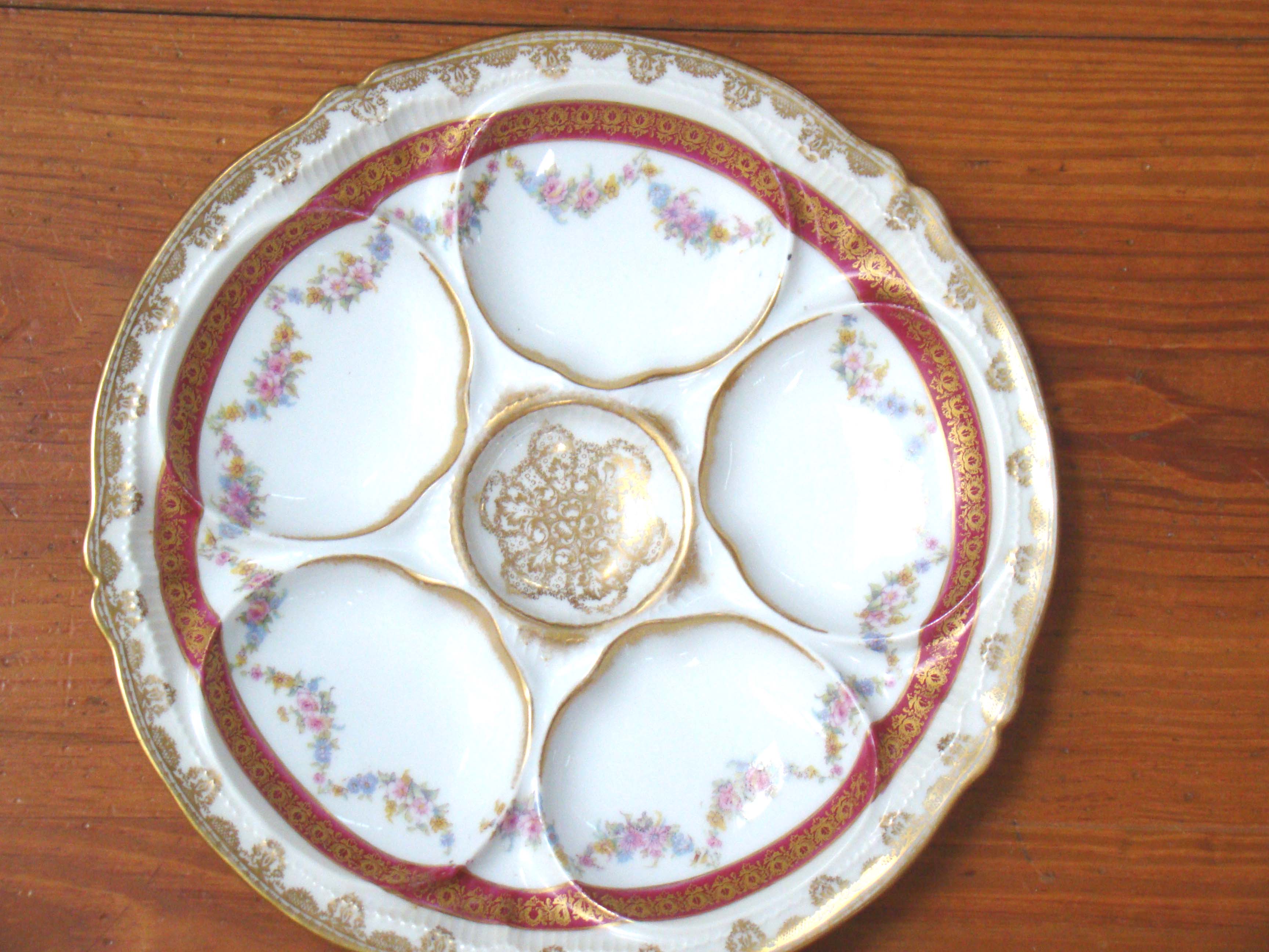 The finest Limoges oyster plate that I have ever owned. circa 1894-1897