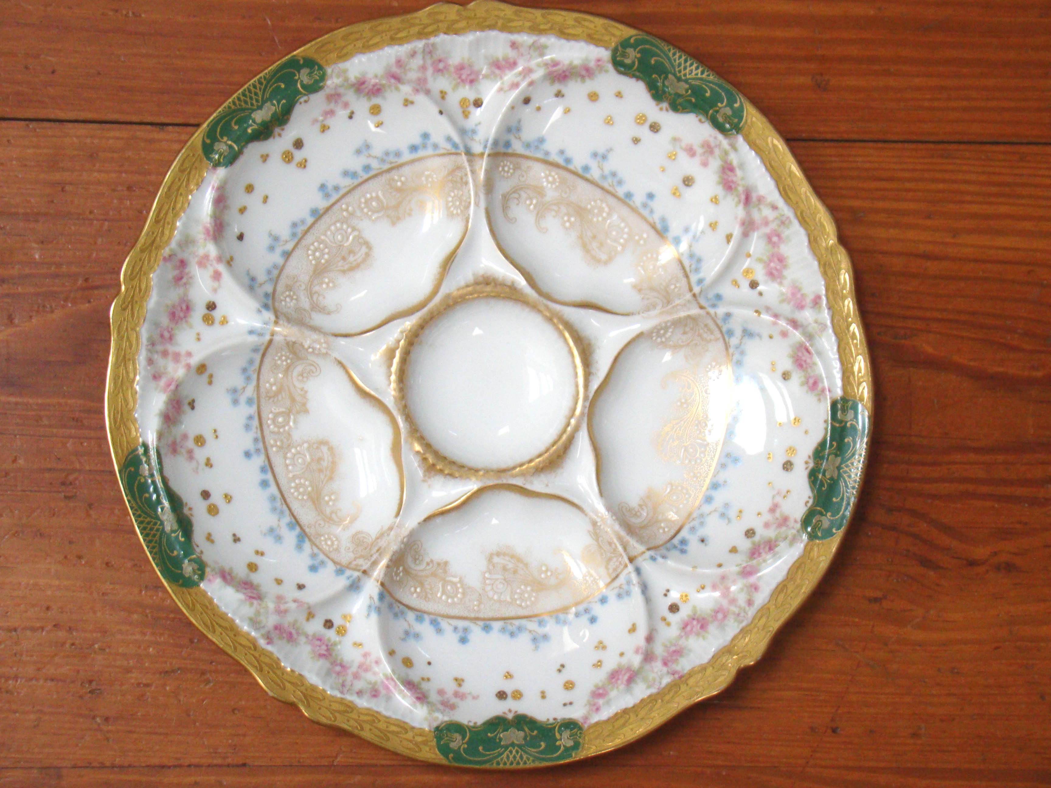 A beautiful late 19th century LIMOGES oyster plate made by Charles Haviland circa 1895