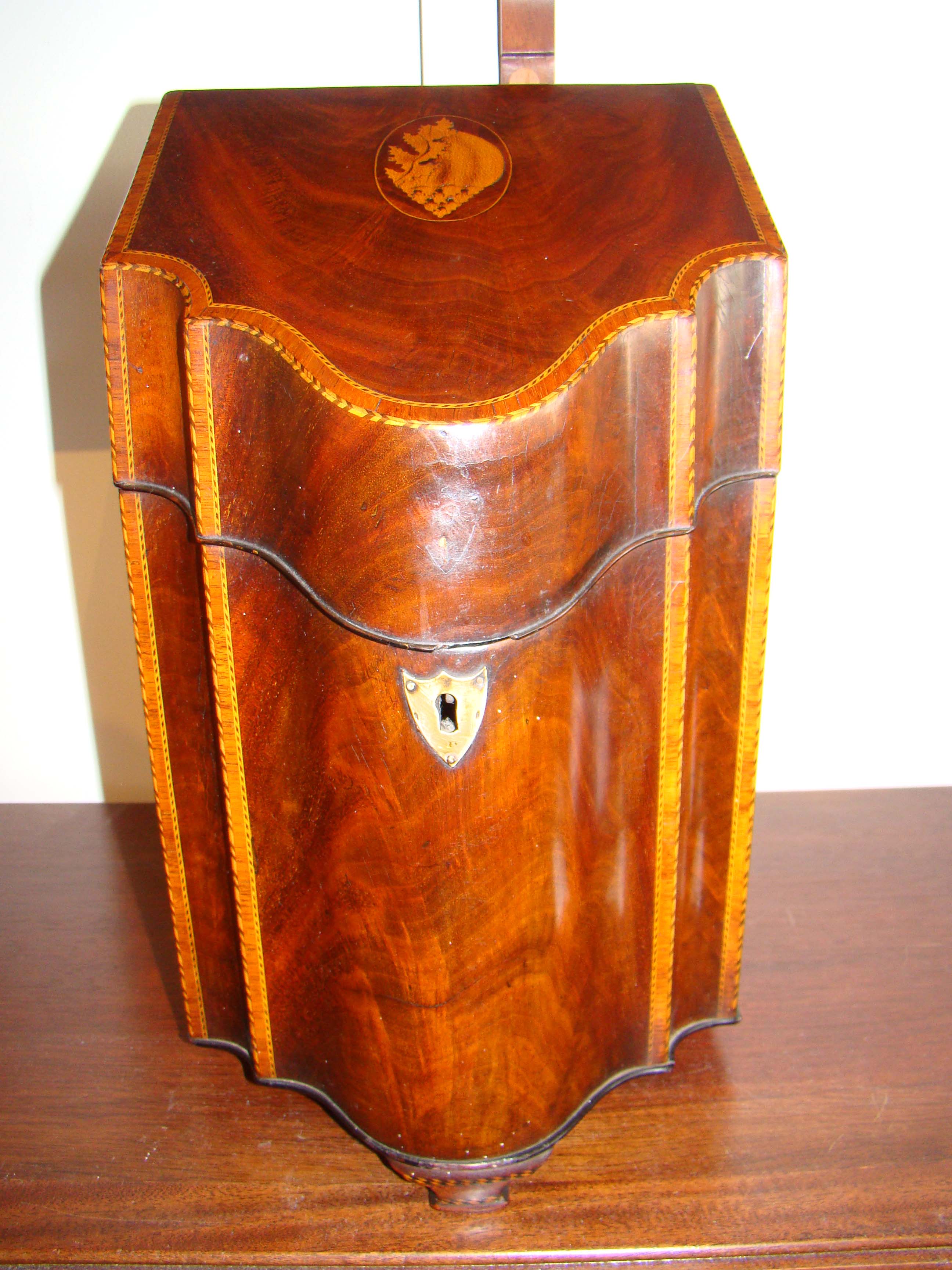A very fine English mahogany cutlery box made circa 1780