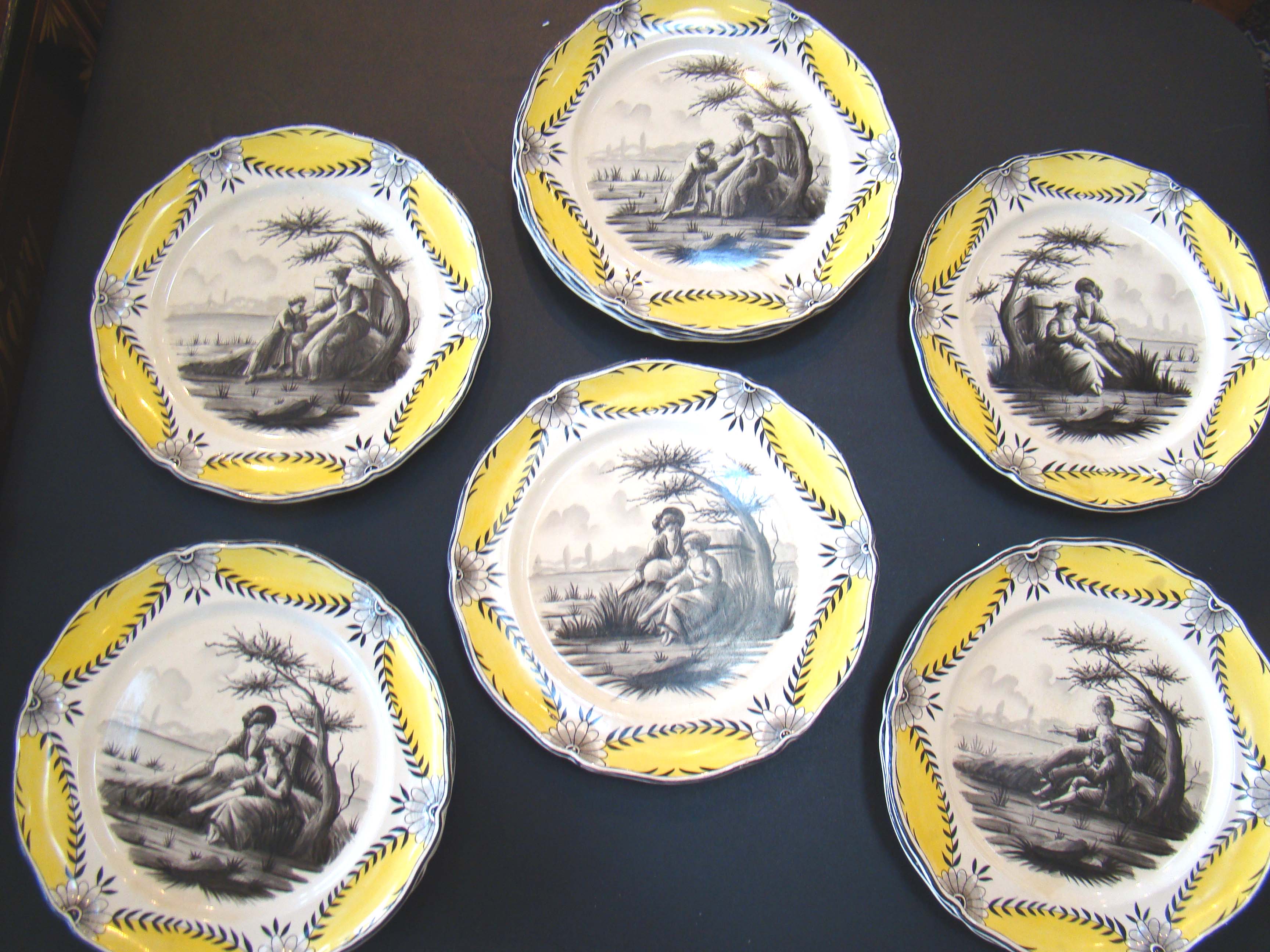 A set of 12 antique French Faience dinner plates circa 1780-1820 — image 3