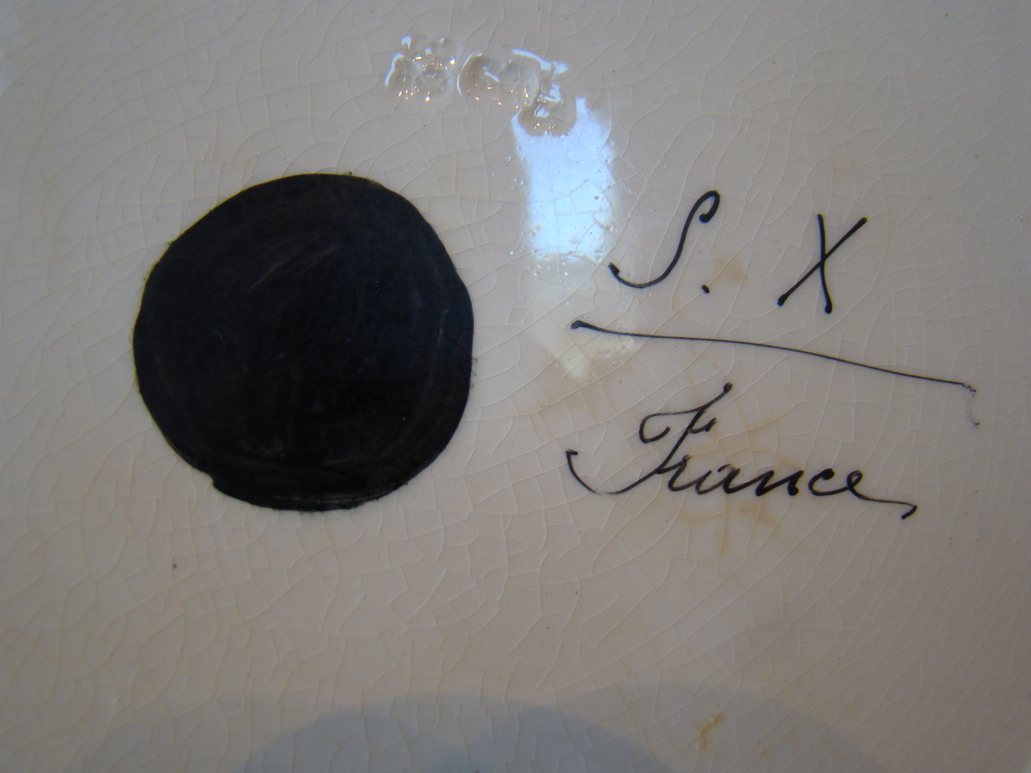A set of 12 antique French Faience dinner plates circa 1780-1820 — image 4