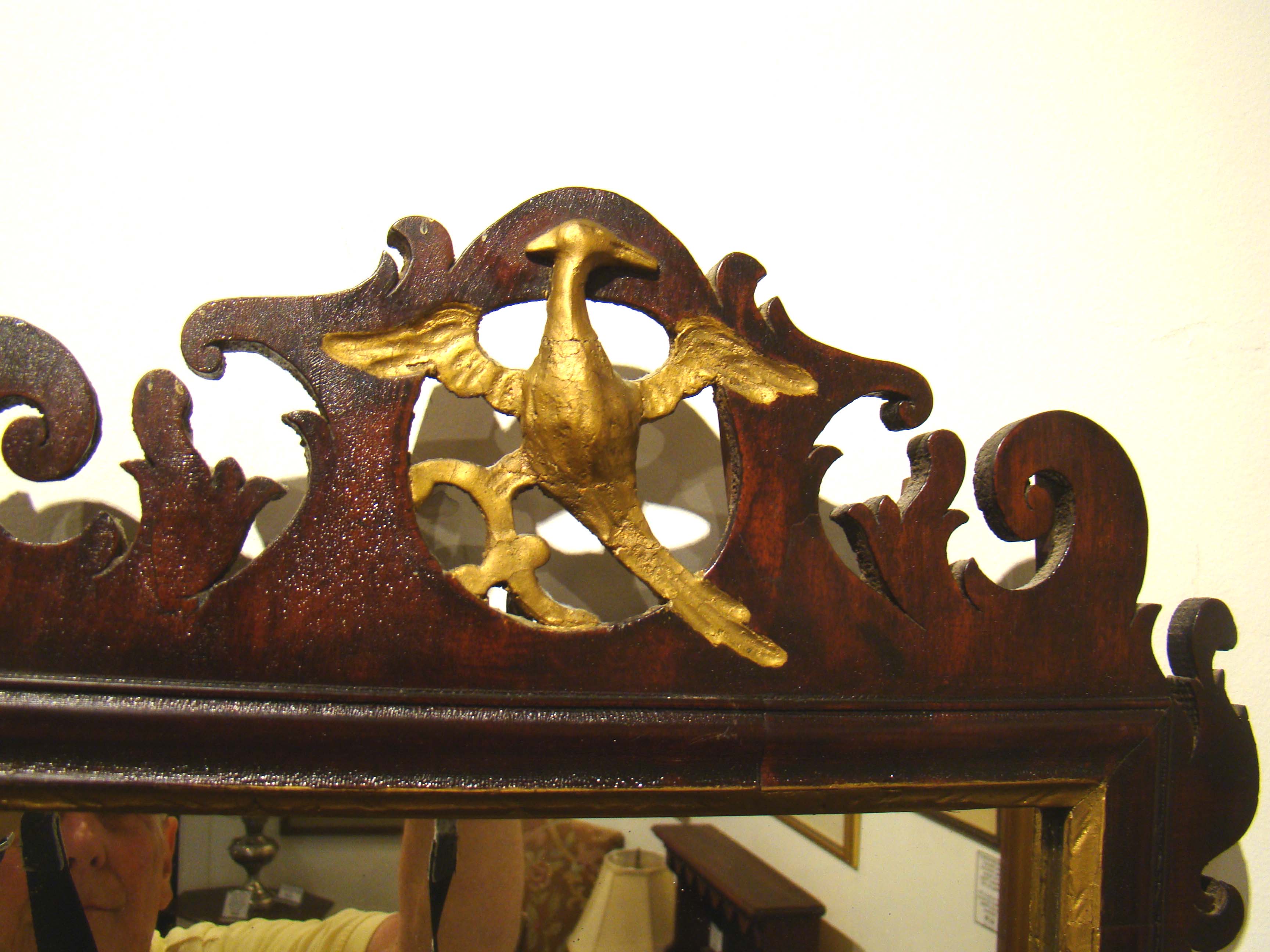A late 18th or early 19th century Chippendale mirror — image 2