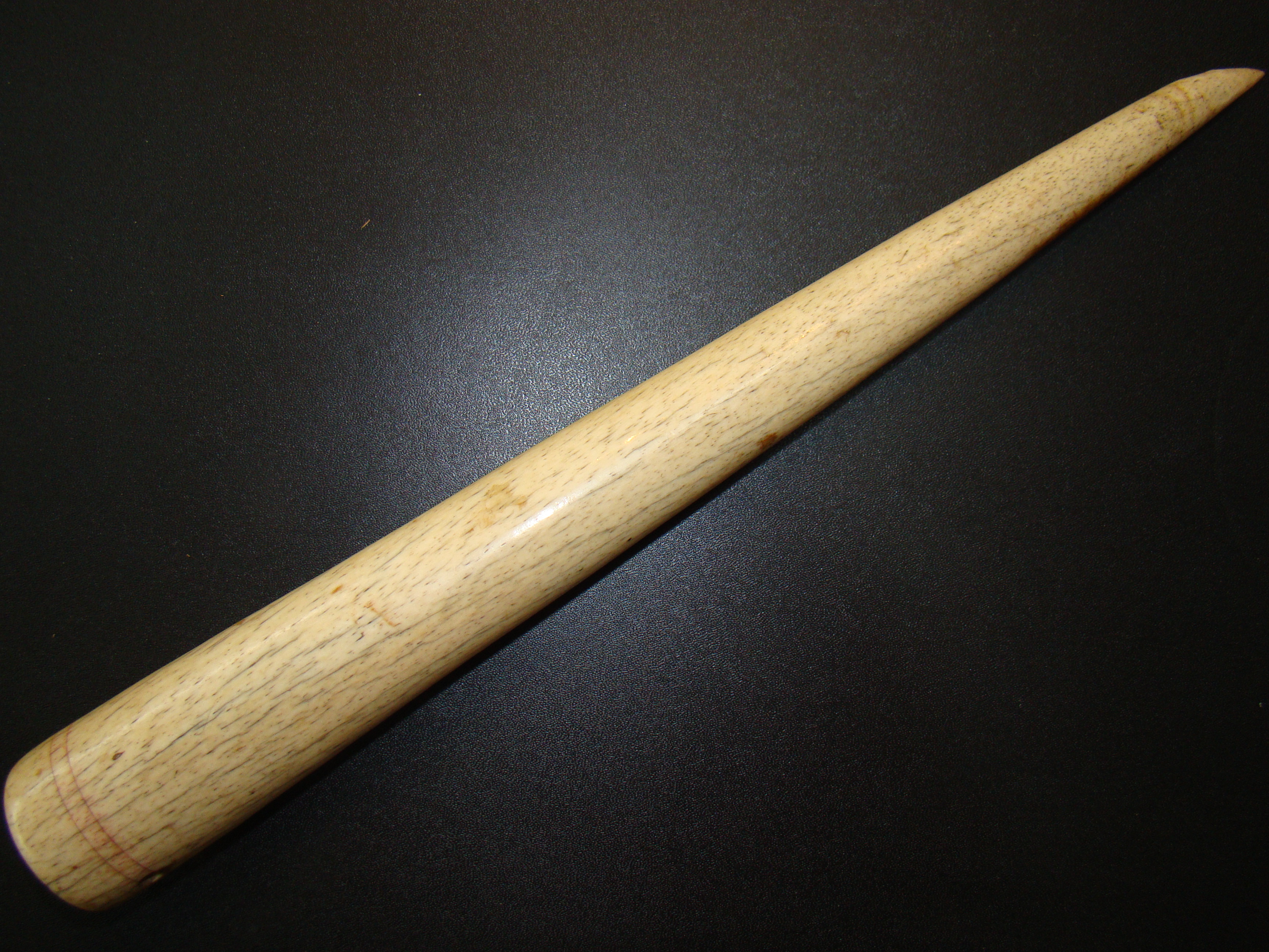 A large 19th century sailor-made whalebone fid