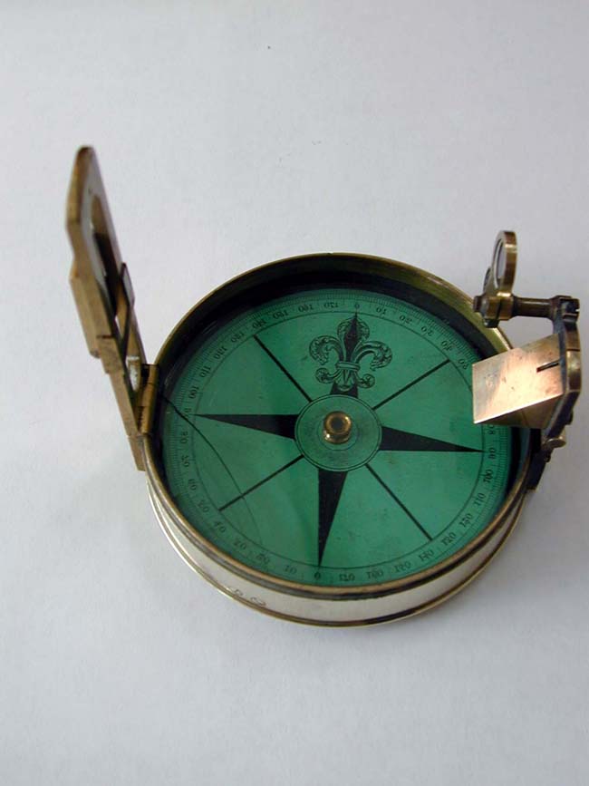 19th Century English Brass Pocket Compass and Sextant circa 1870 — image 4