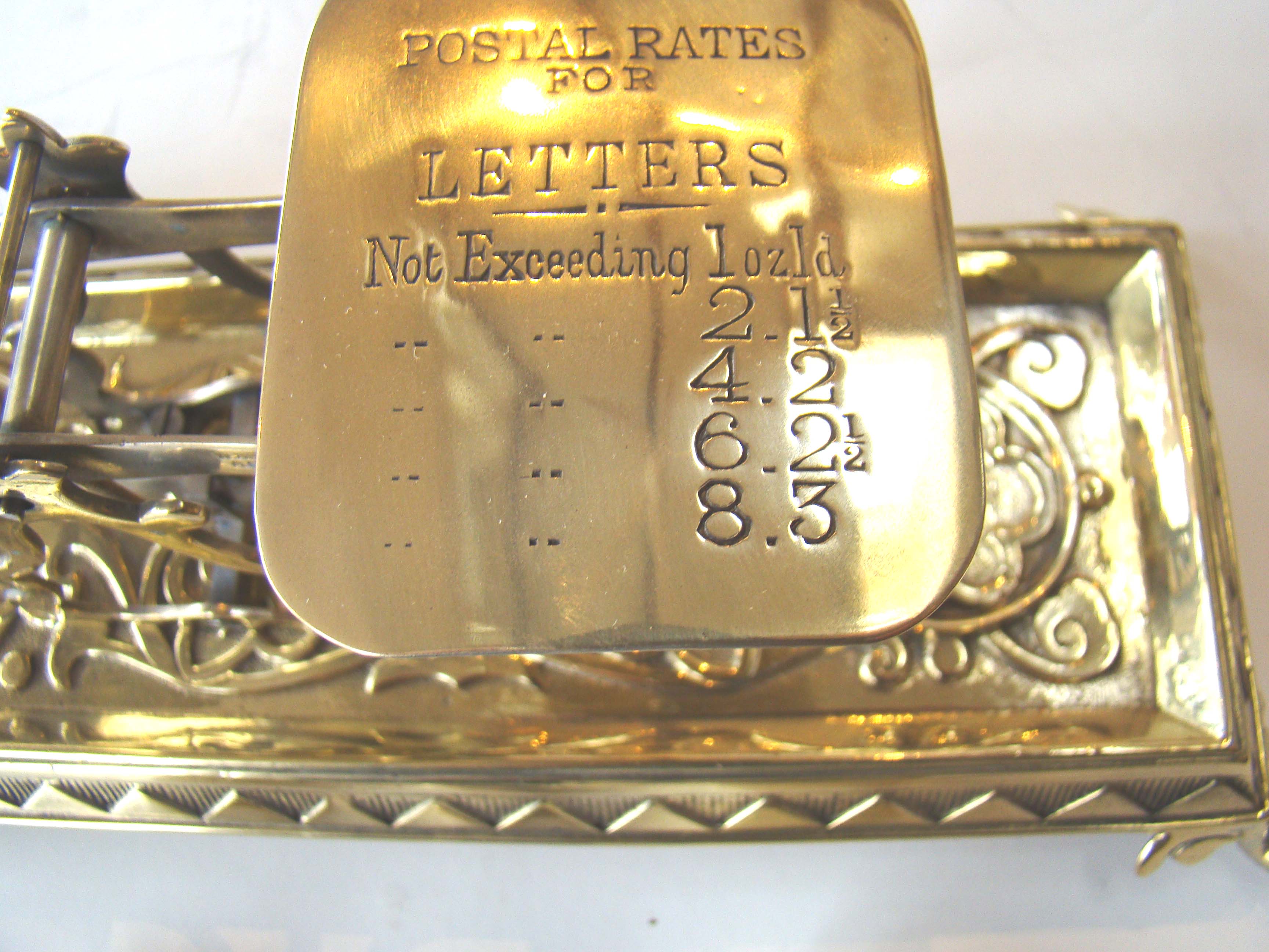 A fine English Victorian brass postal scale with original weights circa 1875 — image 2