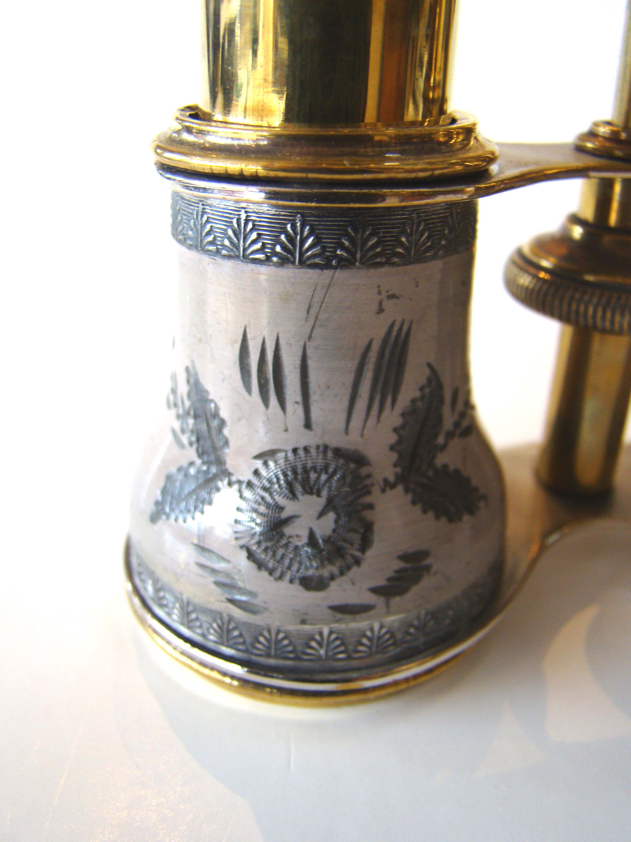 A beautiful pair of French opera glasses circa 1890 — image 2