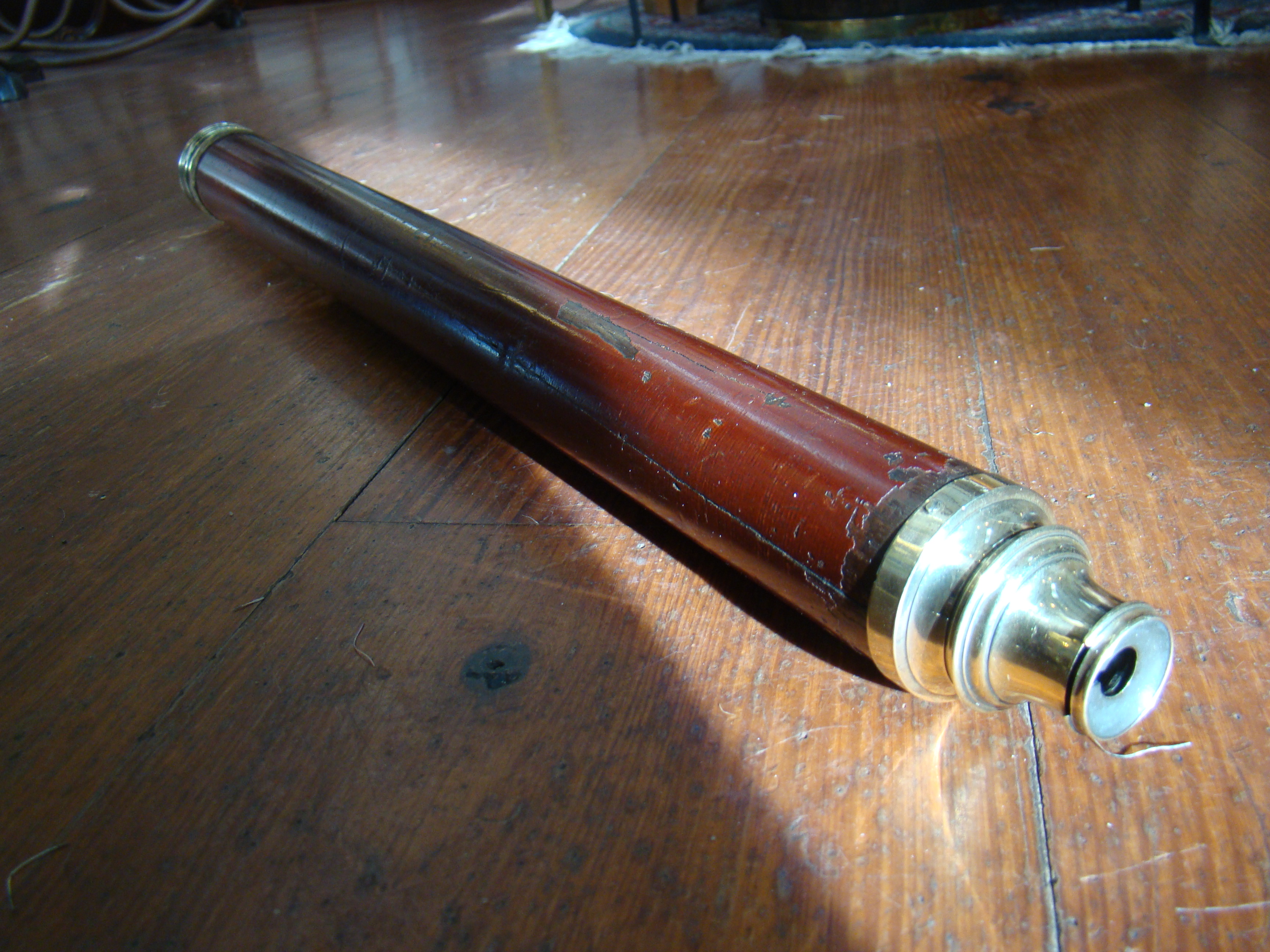 A fine single-draw Captain's telescope with mahogany barrel made circa 1790