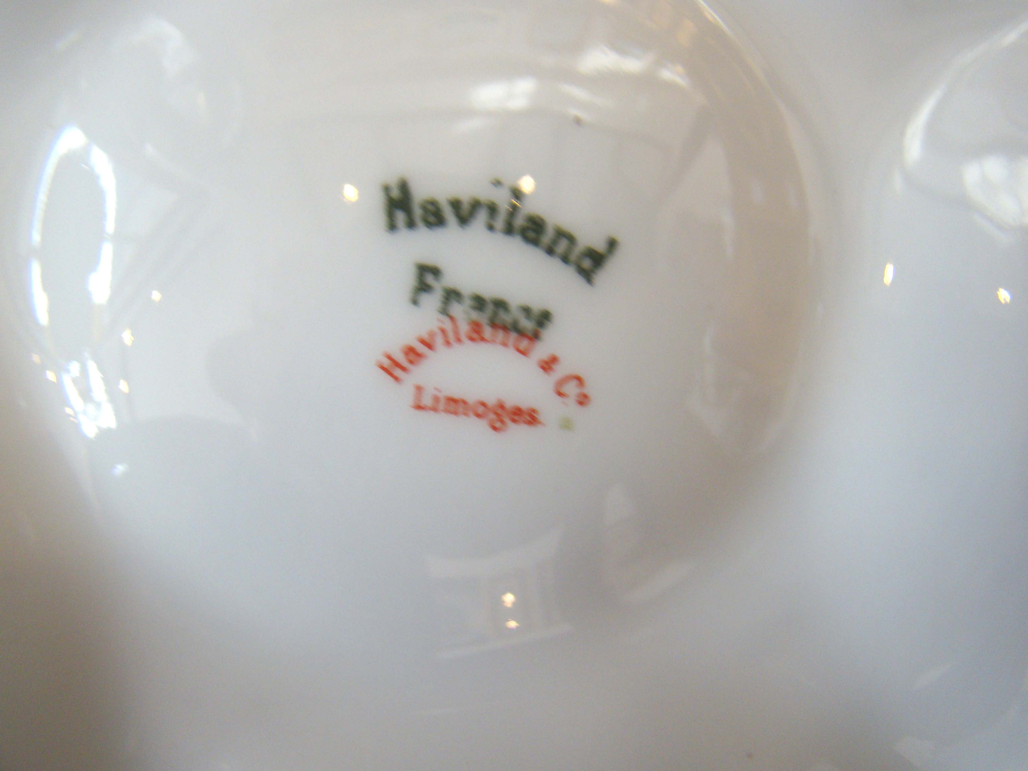 A fine and RARE set of five Haviland Limoges oyster plates made circa 1890 — image 2