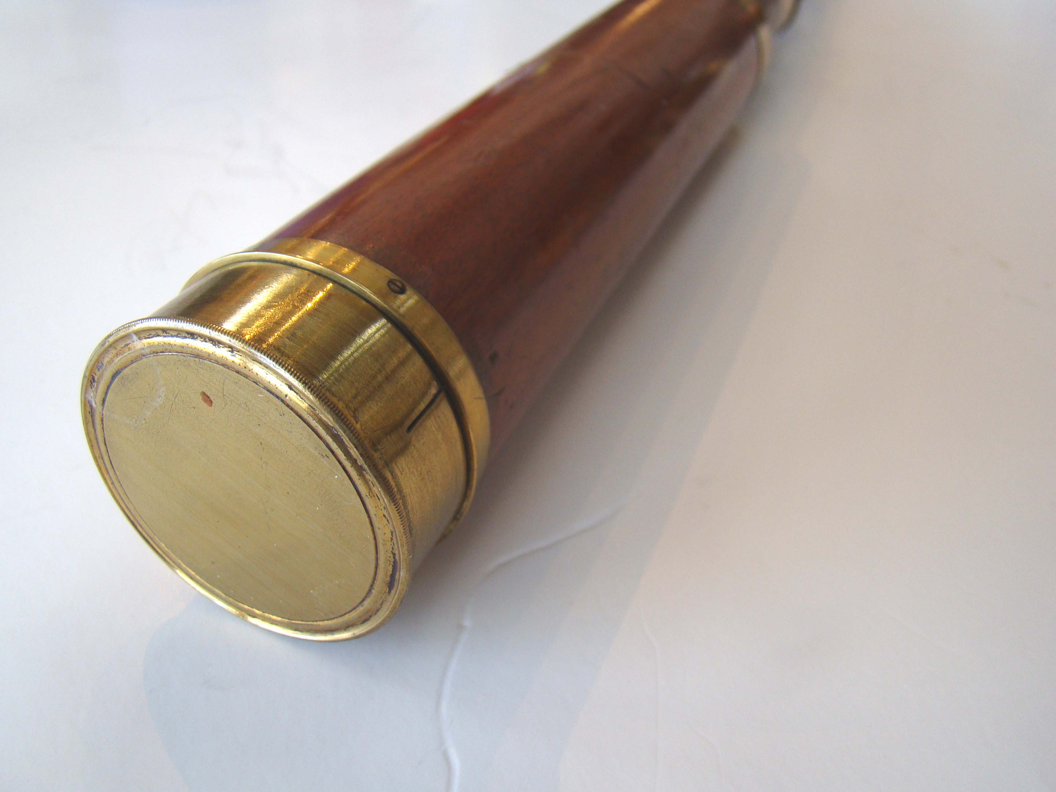 A fine 18th century three-draw telescope with mahogany barrel made circa 1780 by Jesse Ramsden of London. — image 3