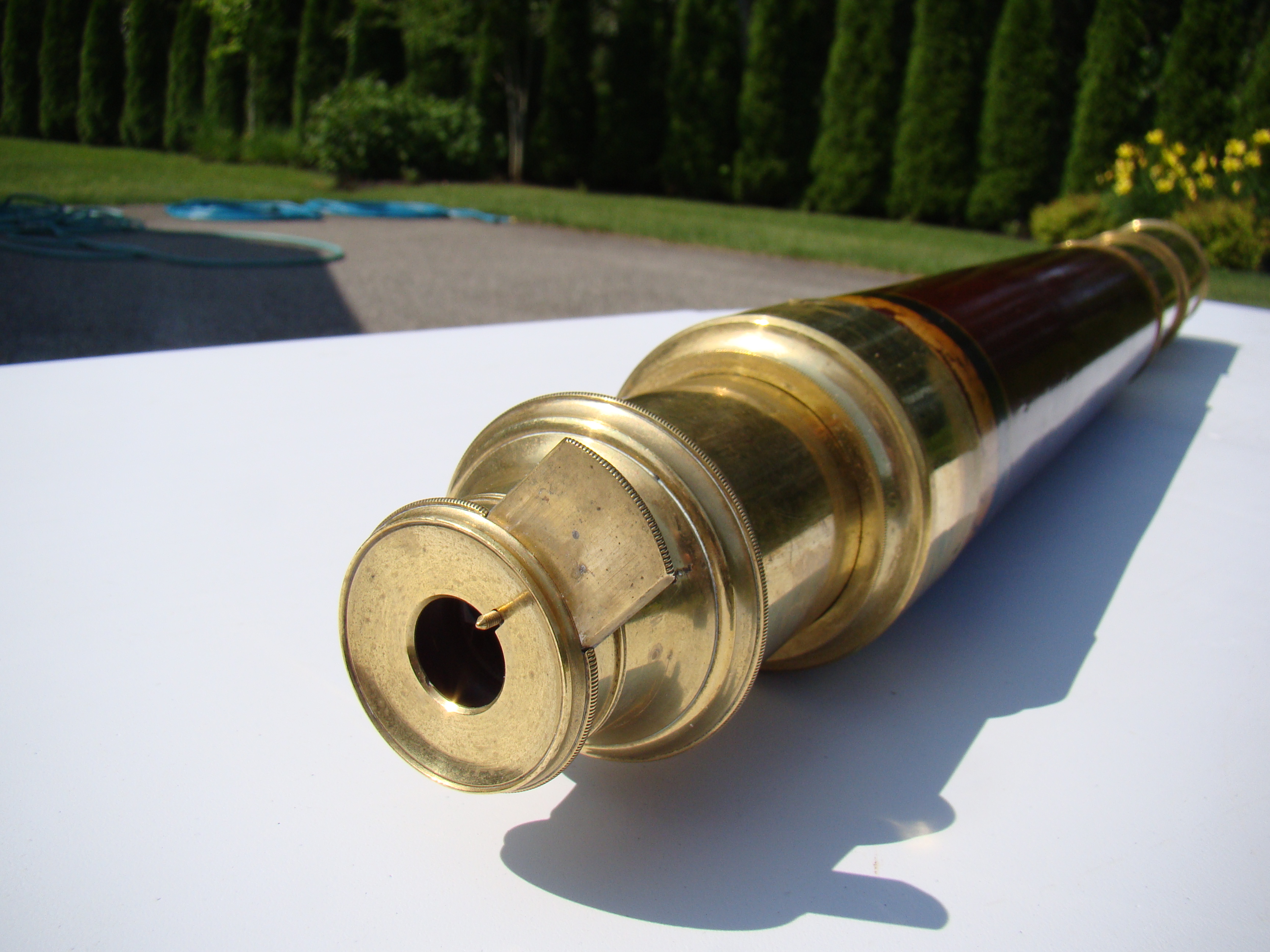 A fine English single-draw Captain's spyglass with mahogany barrel made circa 1810 — image 3
