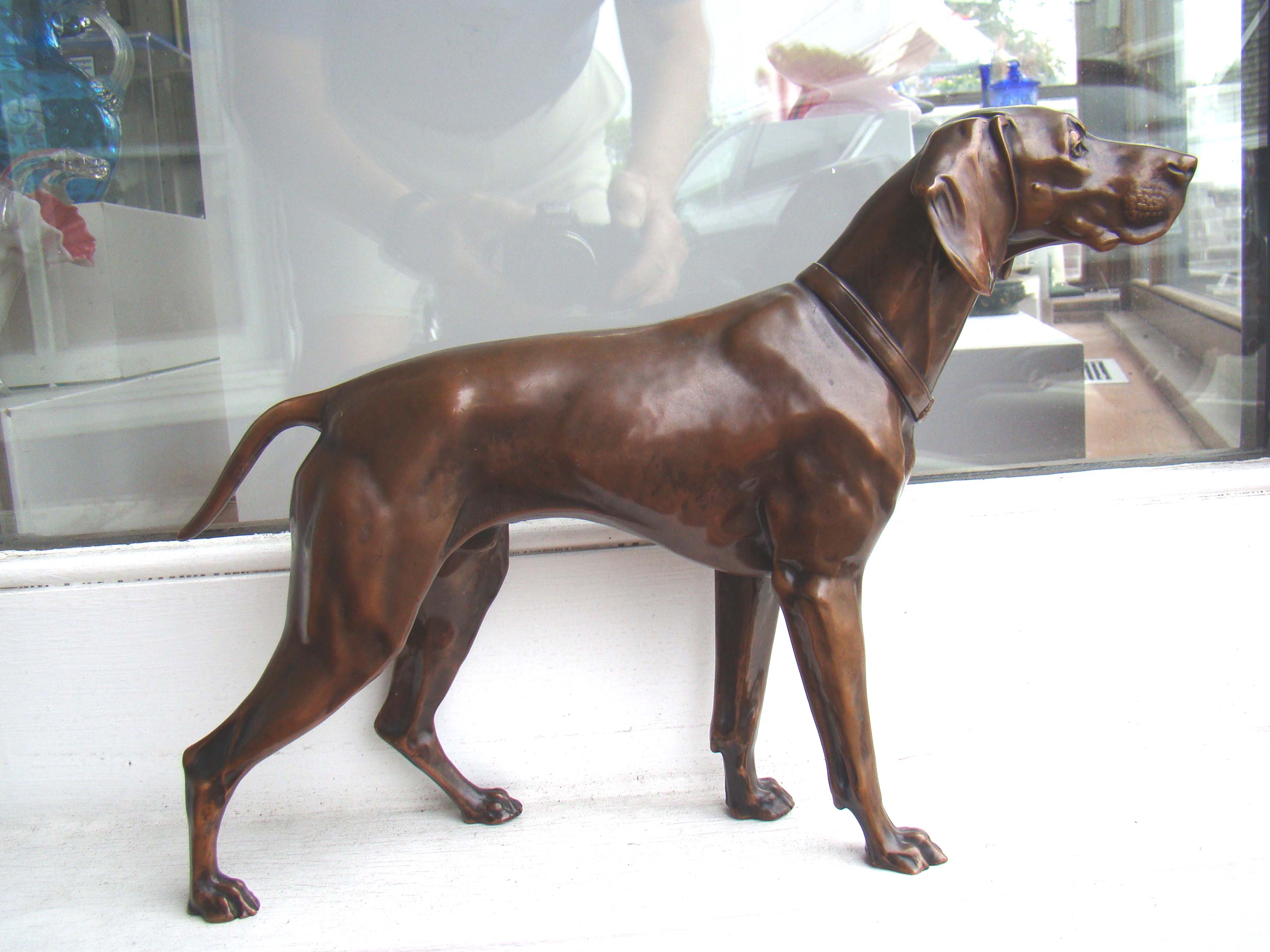 An exceptionally fine and rare vintage bronze pointer dog made by Jennings Brothers circa 1930