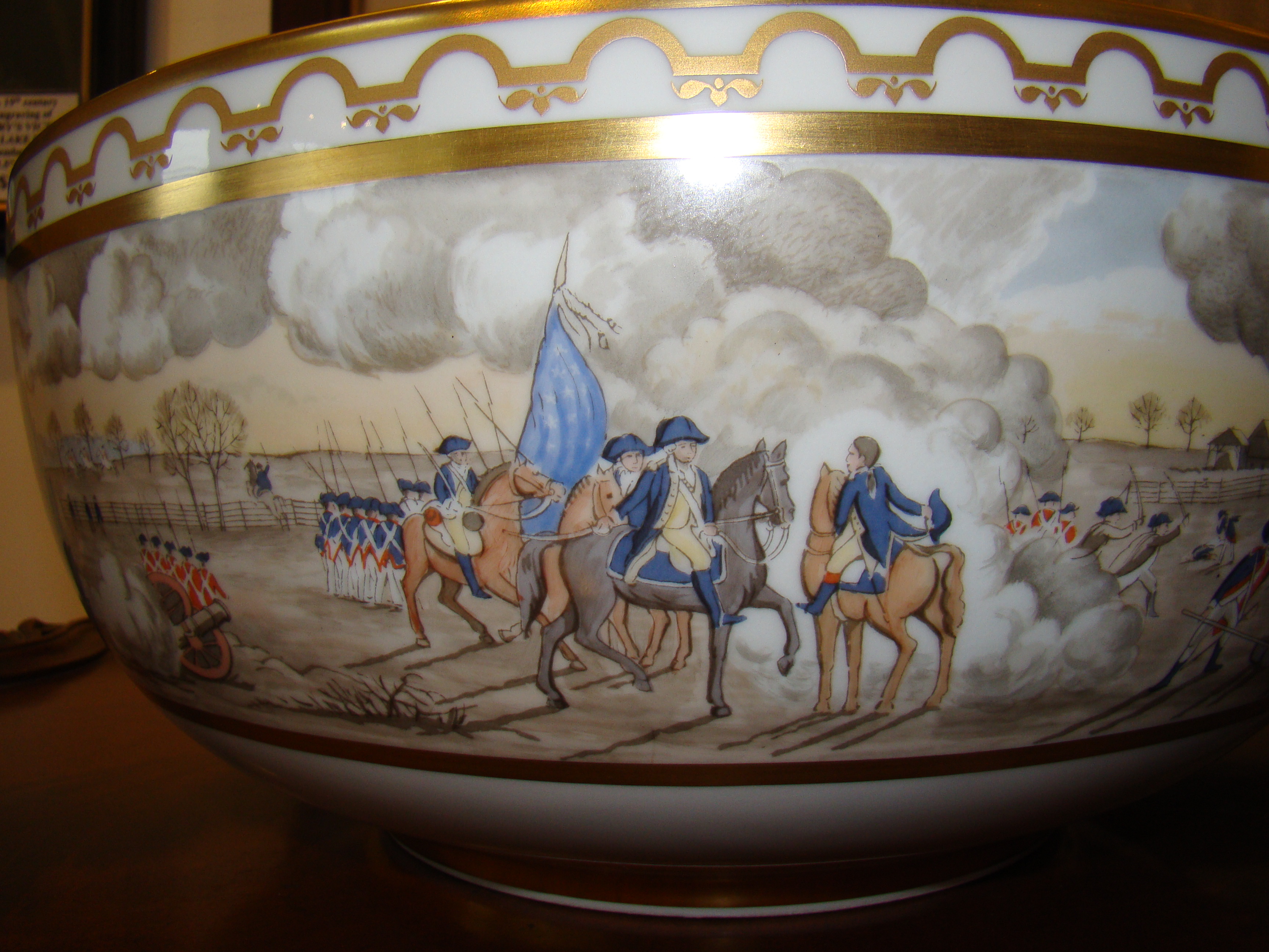 An "American Revolution" Limited Edition punch bowl made by Royal Copenhagen in 1976 — image 2