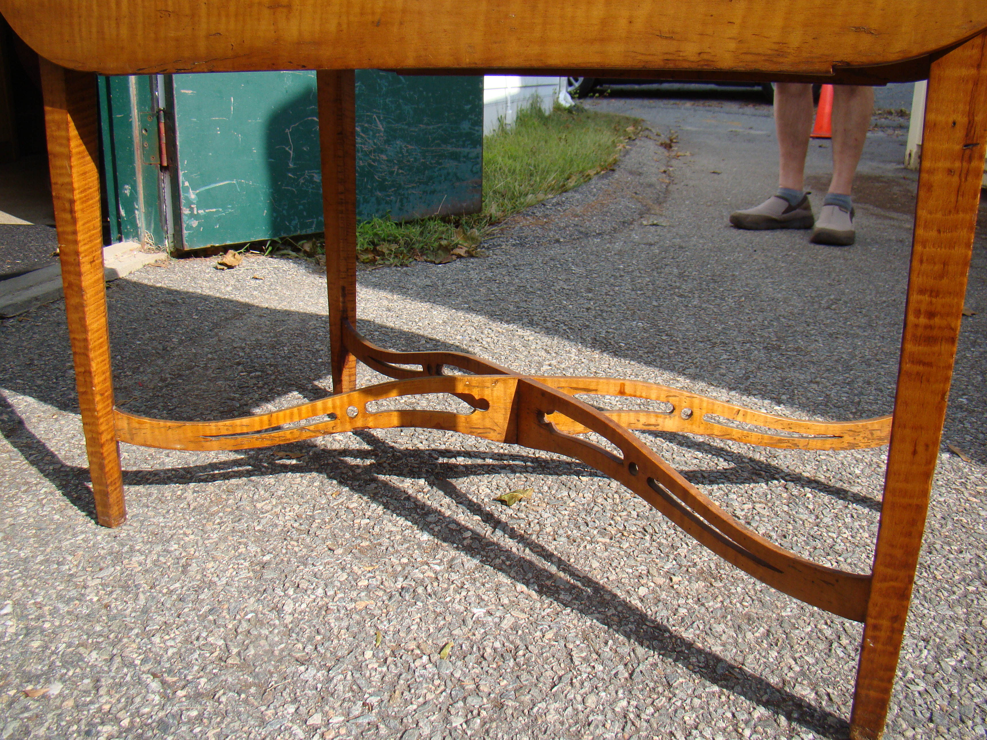 A rare American Federal period tiger maple Pembroke table in untouched original condition probably made in Massachusetts circa 1810 — image 3