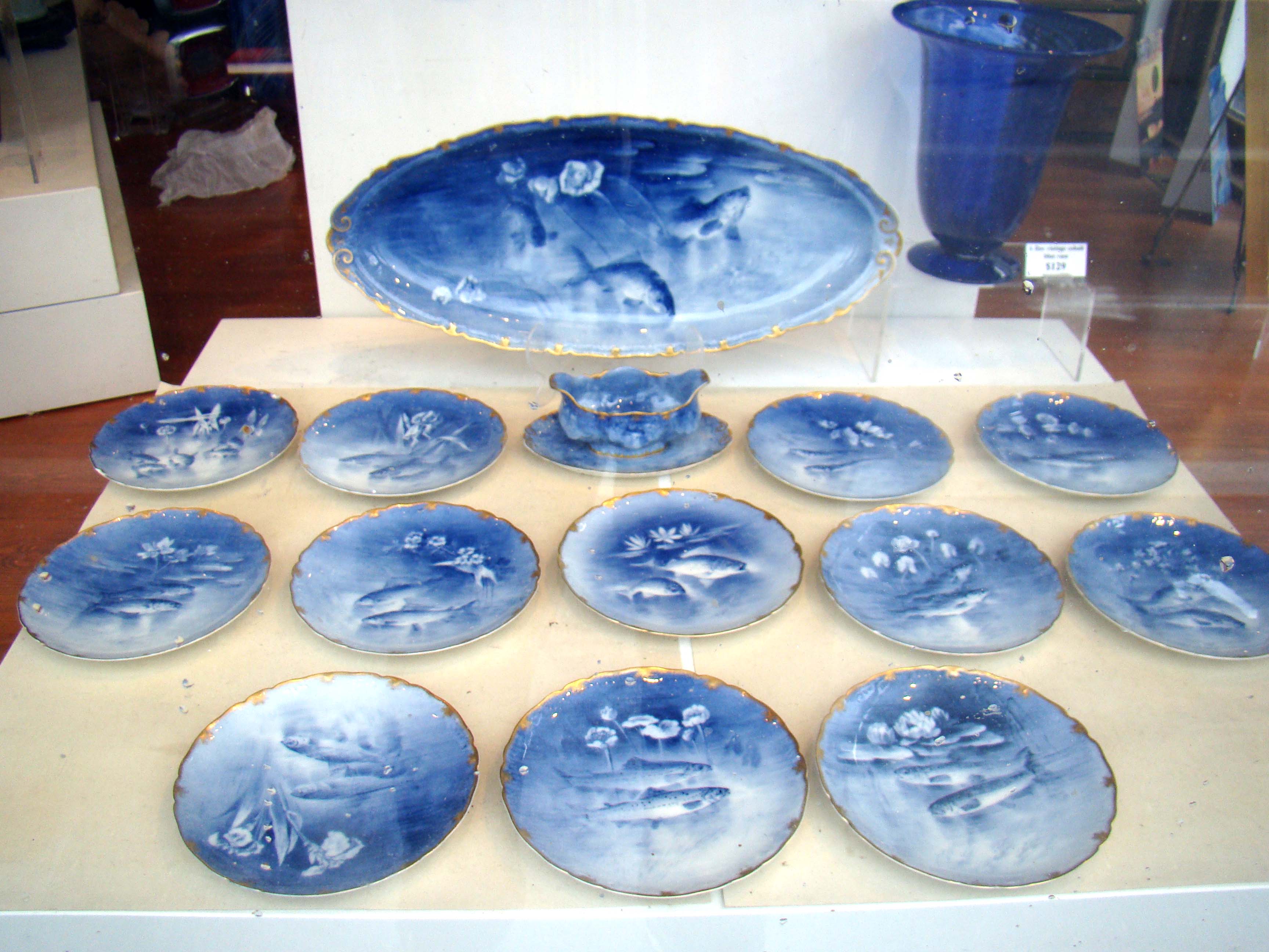 A fabulous LIMOGES fish service circa 1900 by Haviland & Co. — image 2